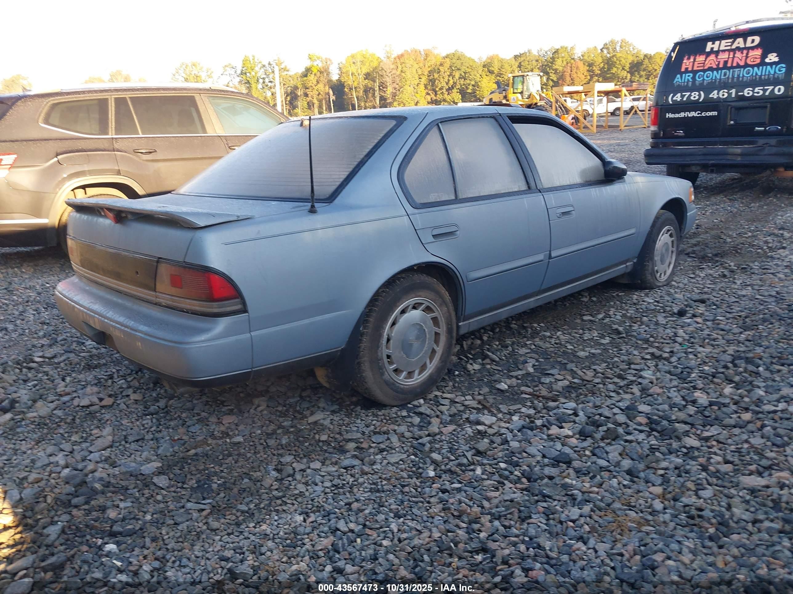 1991 Nissan Maxima   Blue vin: JN1HJ01PXMT576102
