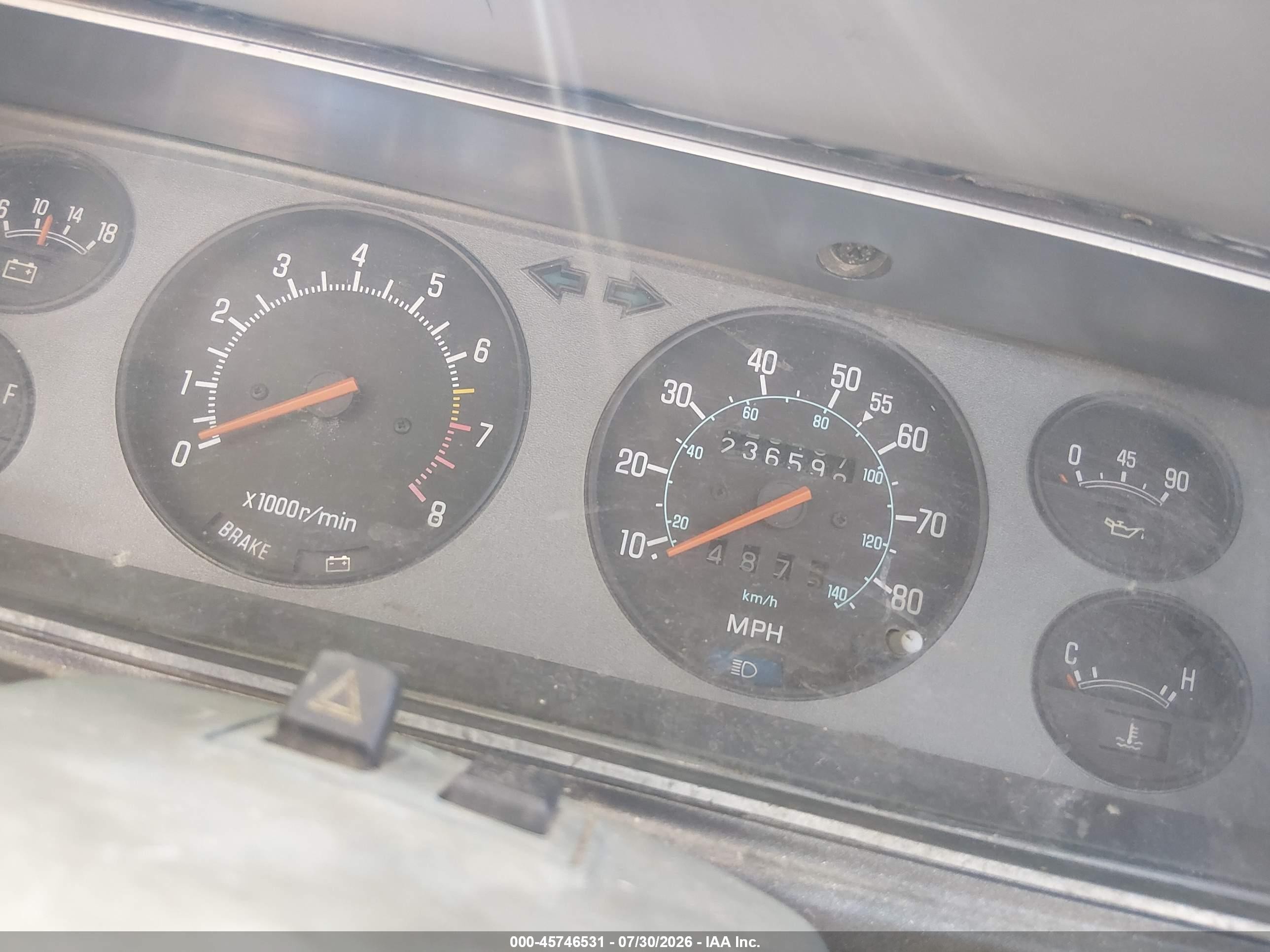 1981 Datsun 510   Blue vin: JN1HT05S5BX131703