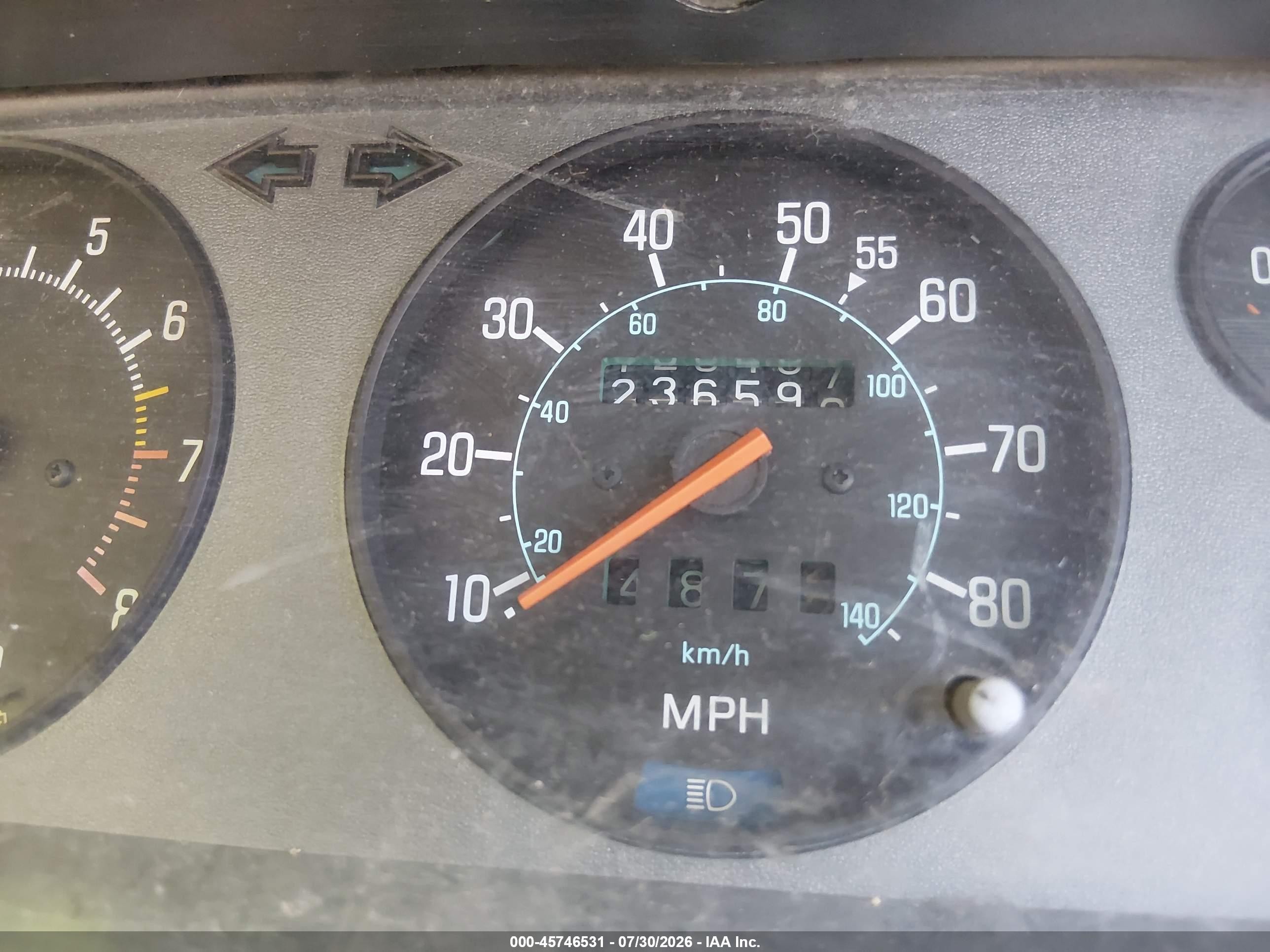1981 Datsun 510   Blue vin: JN1HT05S5BX131703