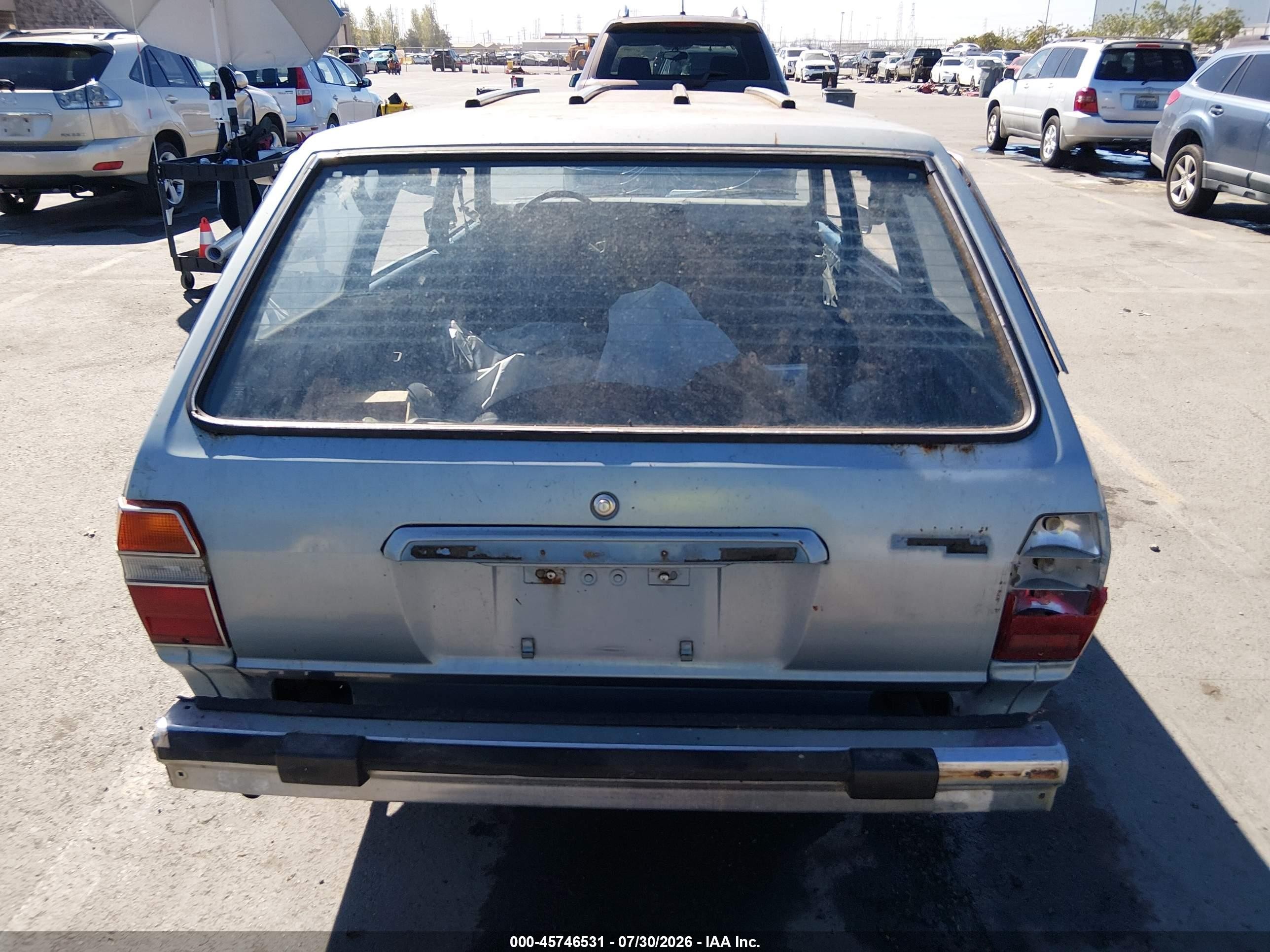 1981 Datsun 510   Blue vin: JN1HT05S5BX131703