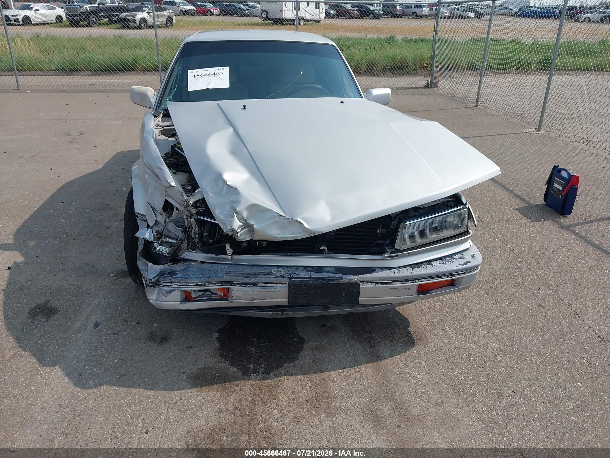 1987 Nissan Maxima   Silver vin: JN1HU11S4HT222907