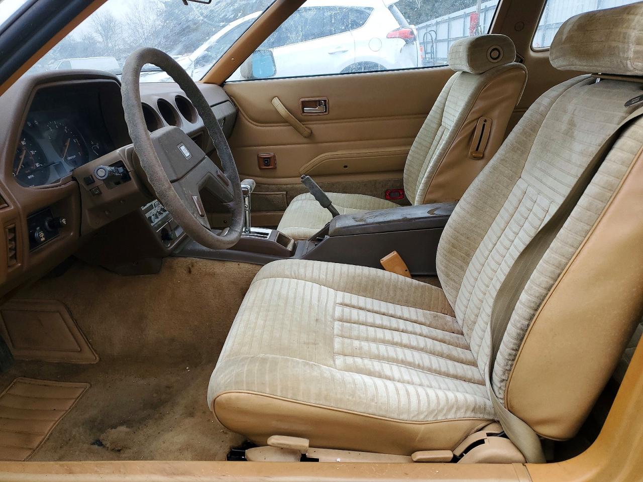 1983 Datsun 280zx 2+2 Gold vin: JN1HZ06S8DX511327