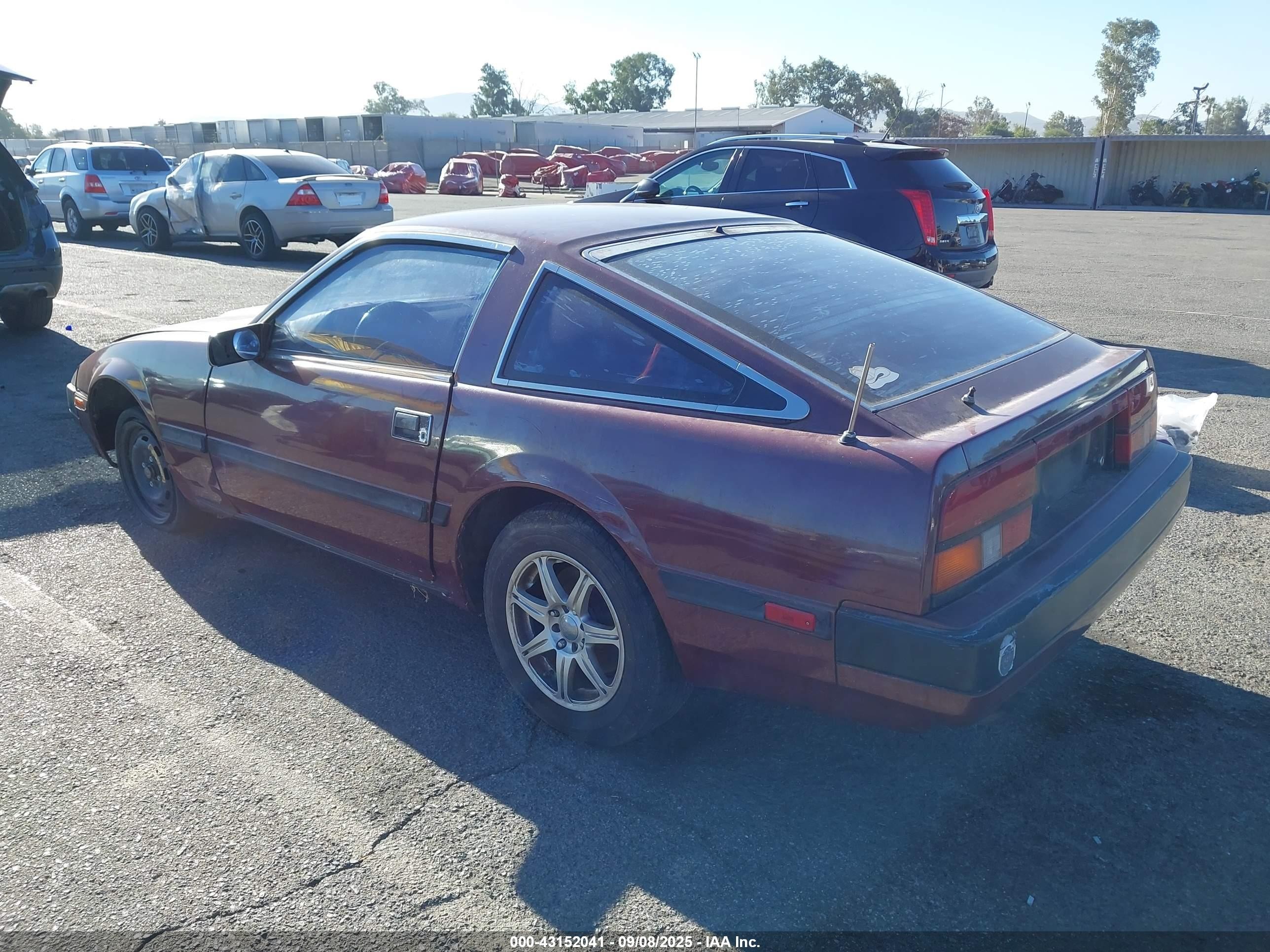 1984 Datsun 300zx   Maroon vin: JN1HZ14S0EX014637