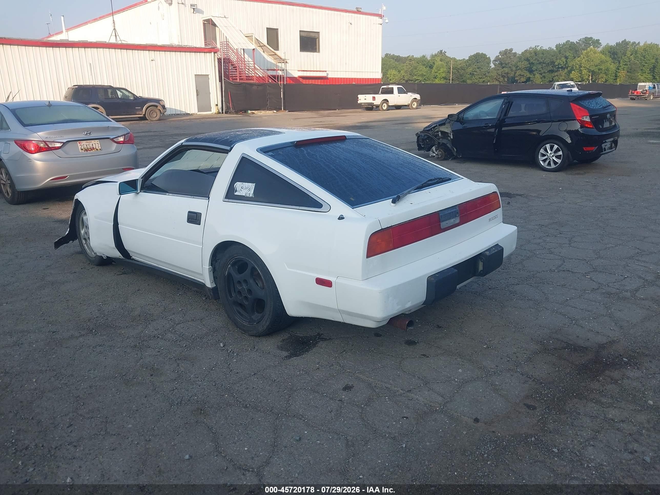 1987 Nissan 300zx   White vin: JN1HZ14S0HX215524