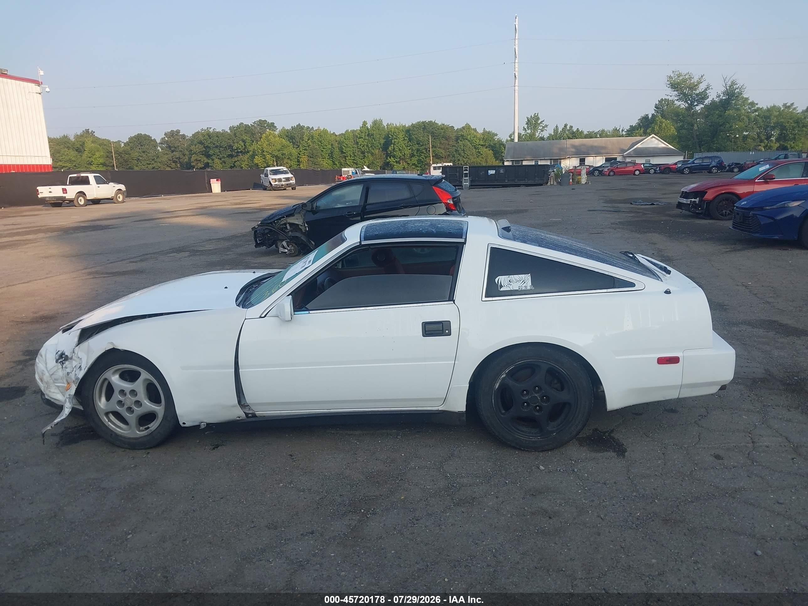 1987 Nissan 300zx   White vin: JN1HZ14S0HX215524