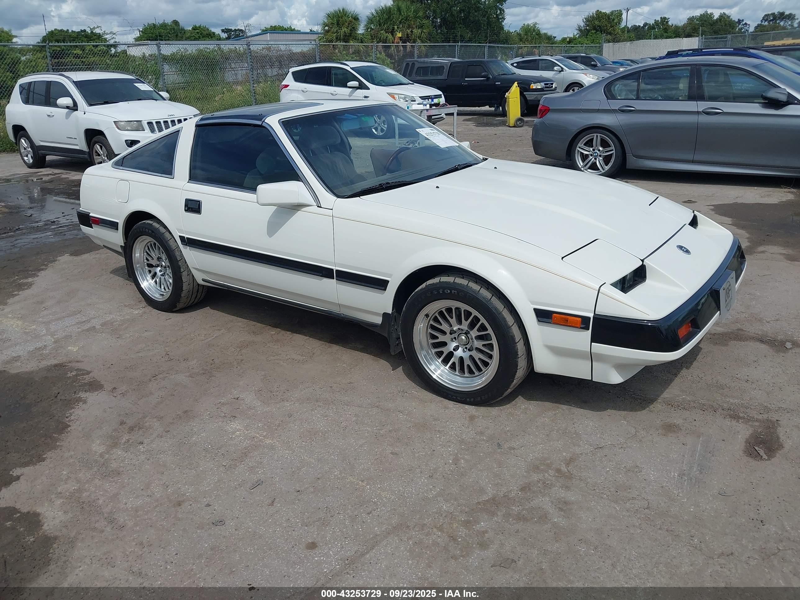 1984 Datsun 300zx   White vin: JN1HZ14S2EX021332