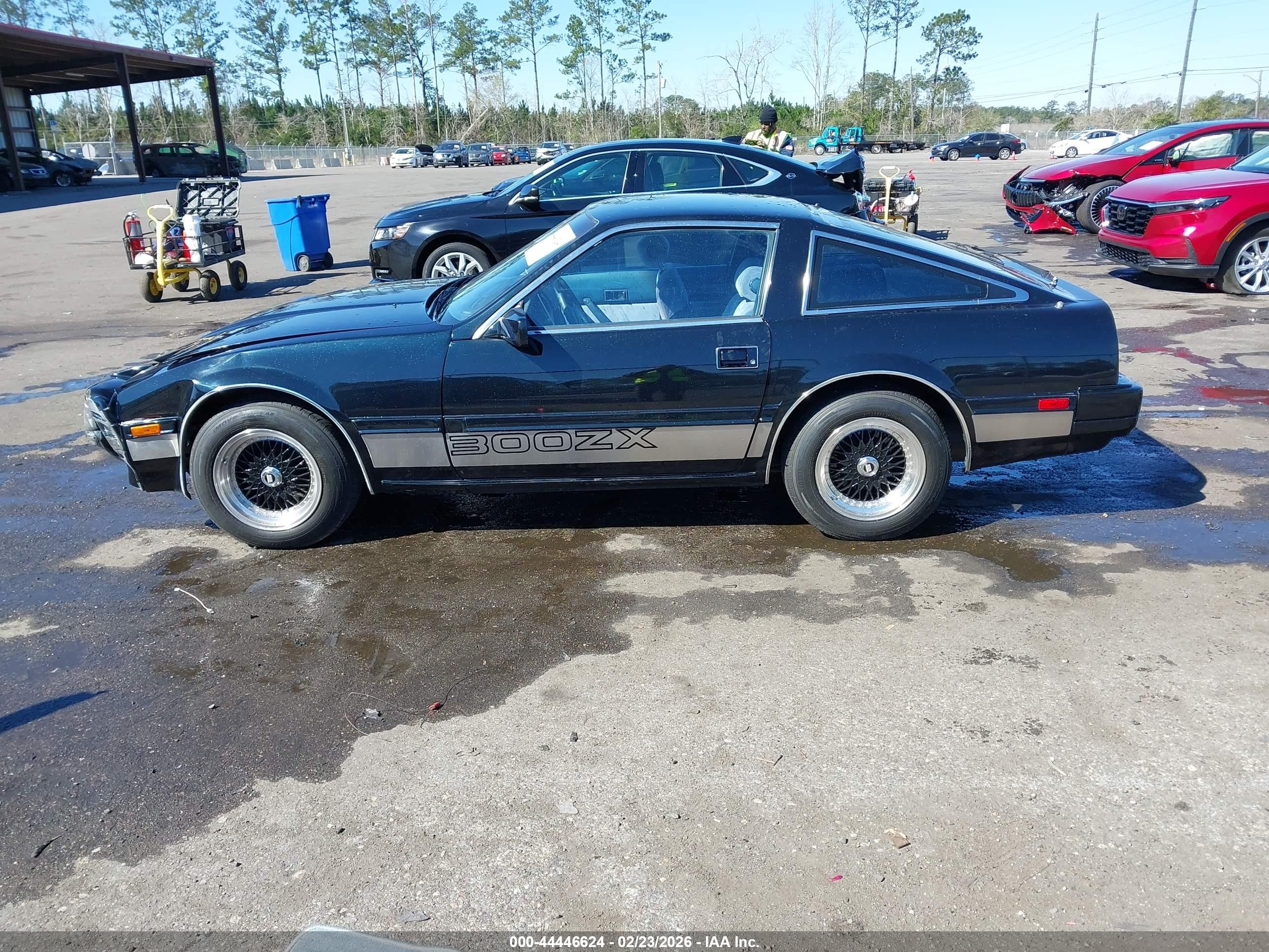 1984 Datsun 300zx   Blue vin: JN1HZ14S5EX002600