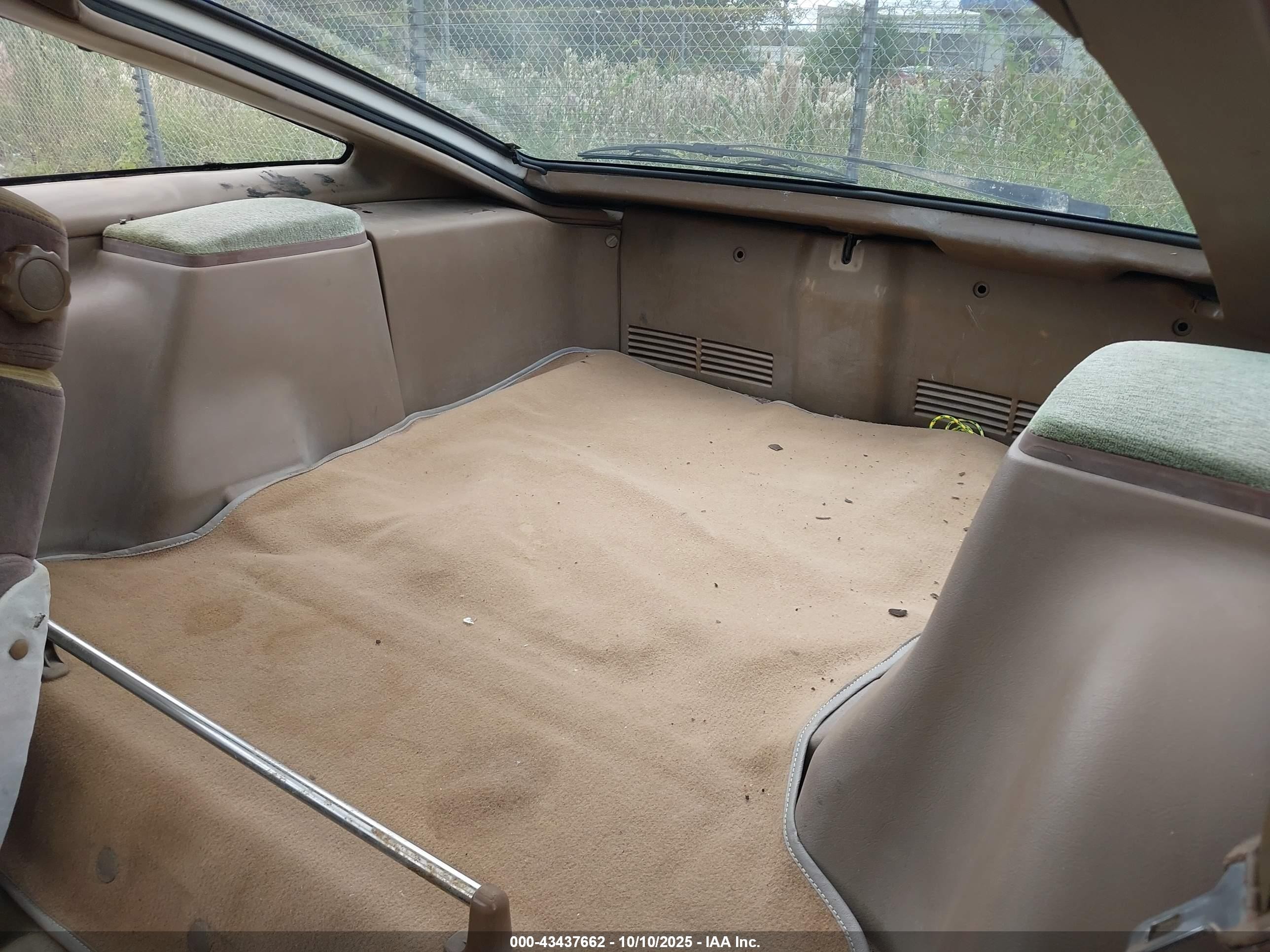 1989 Nissan 300zx   White vin: JN1HZ14S5KX290310