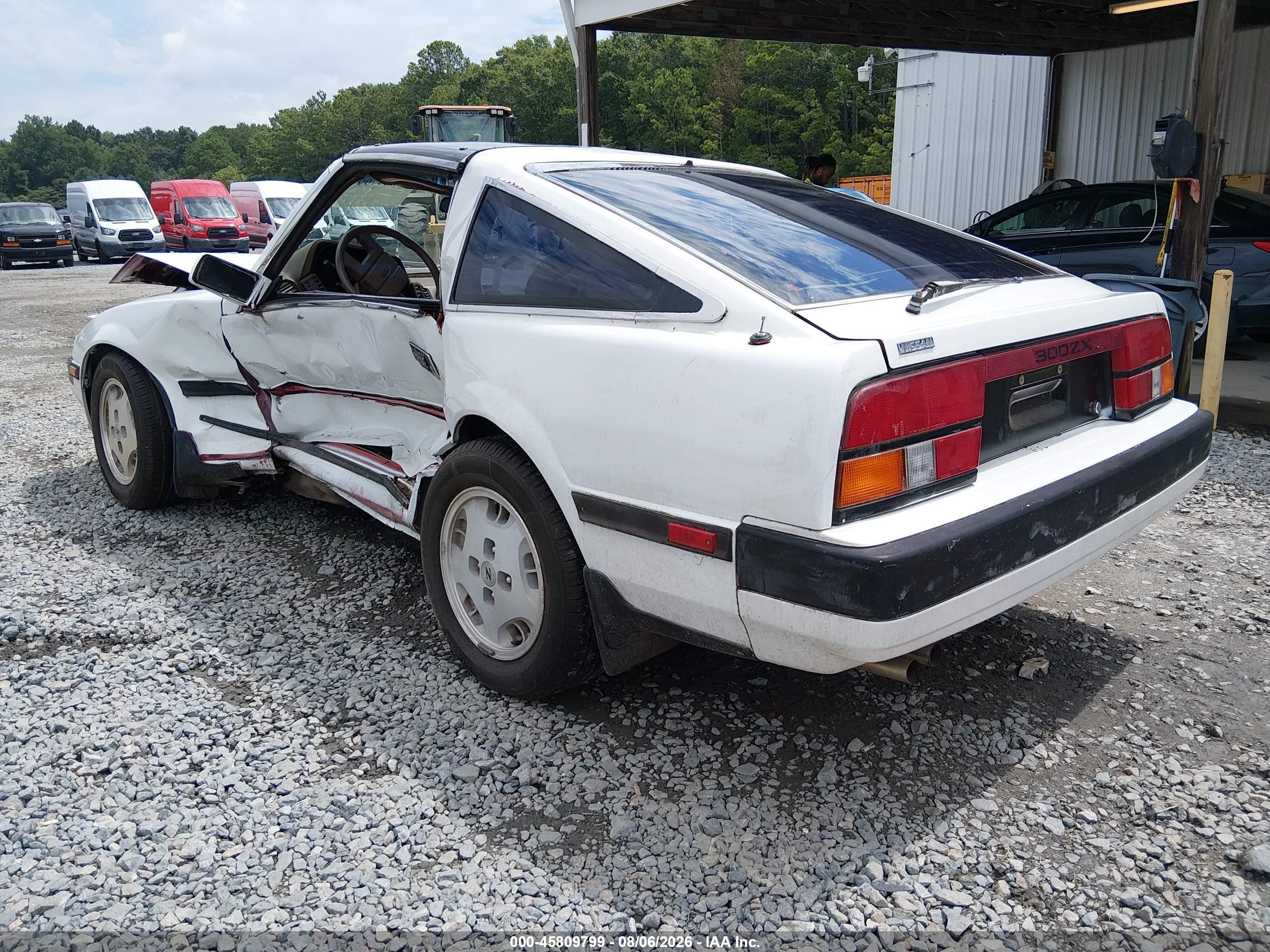 1984 Datsun 300zx   White vin: JN1HZ14S6EX007031