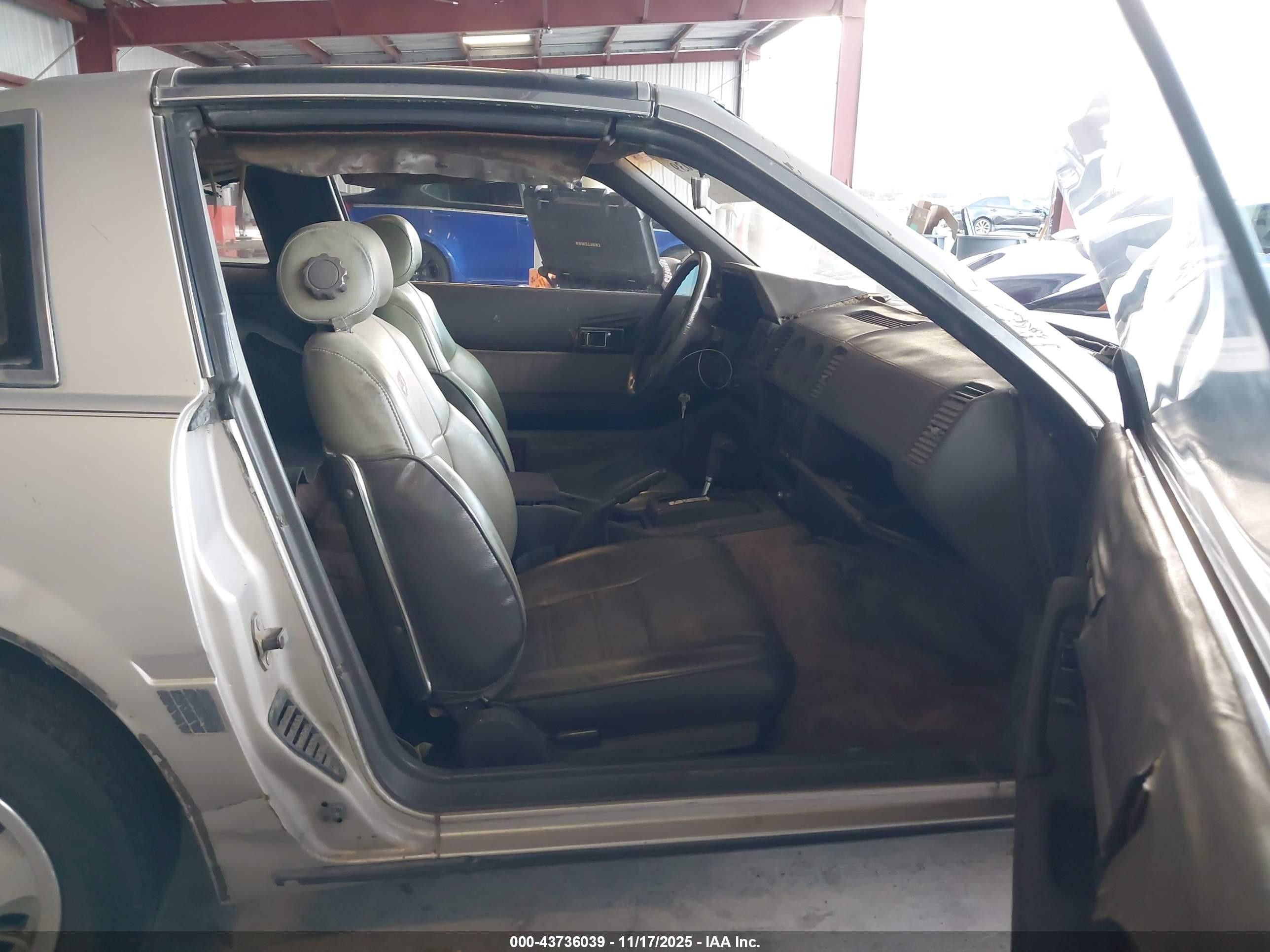 1984 Datsun 300zx   Gray vin: JN1HZ14S7EX012559