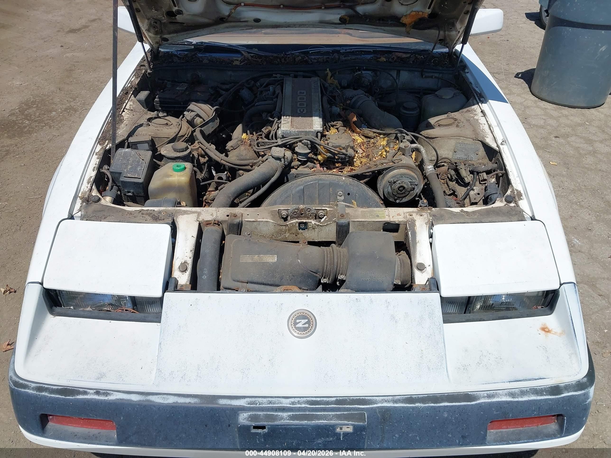 1984 Datsun 300zx   White vin: JN1HZ14S8EX009928
