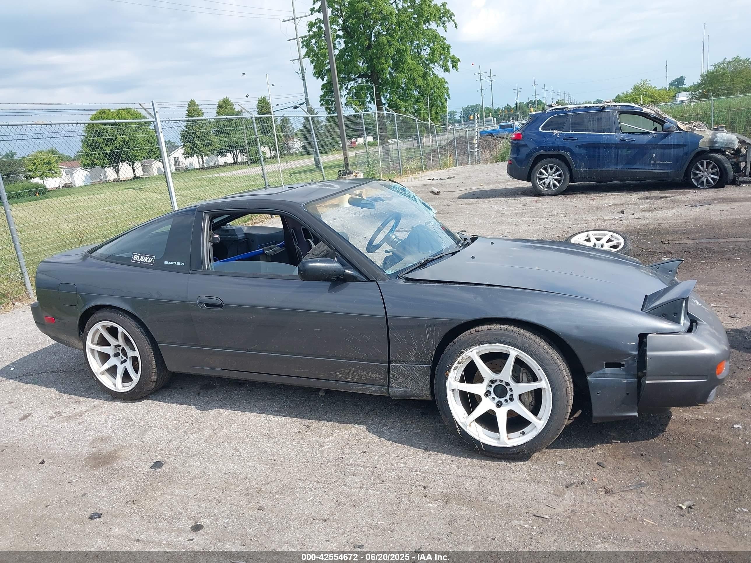 1992 Nissan 240sx   Gray vin: JN1MS36P4NW104550