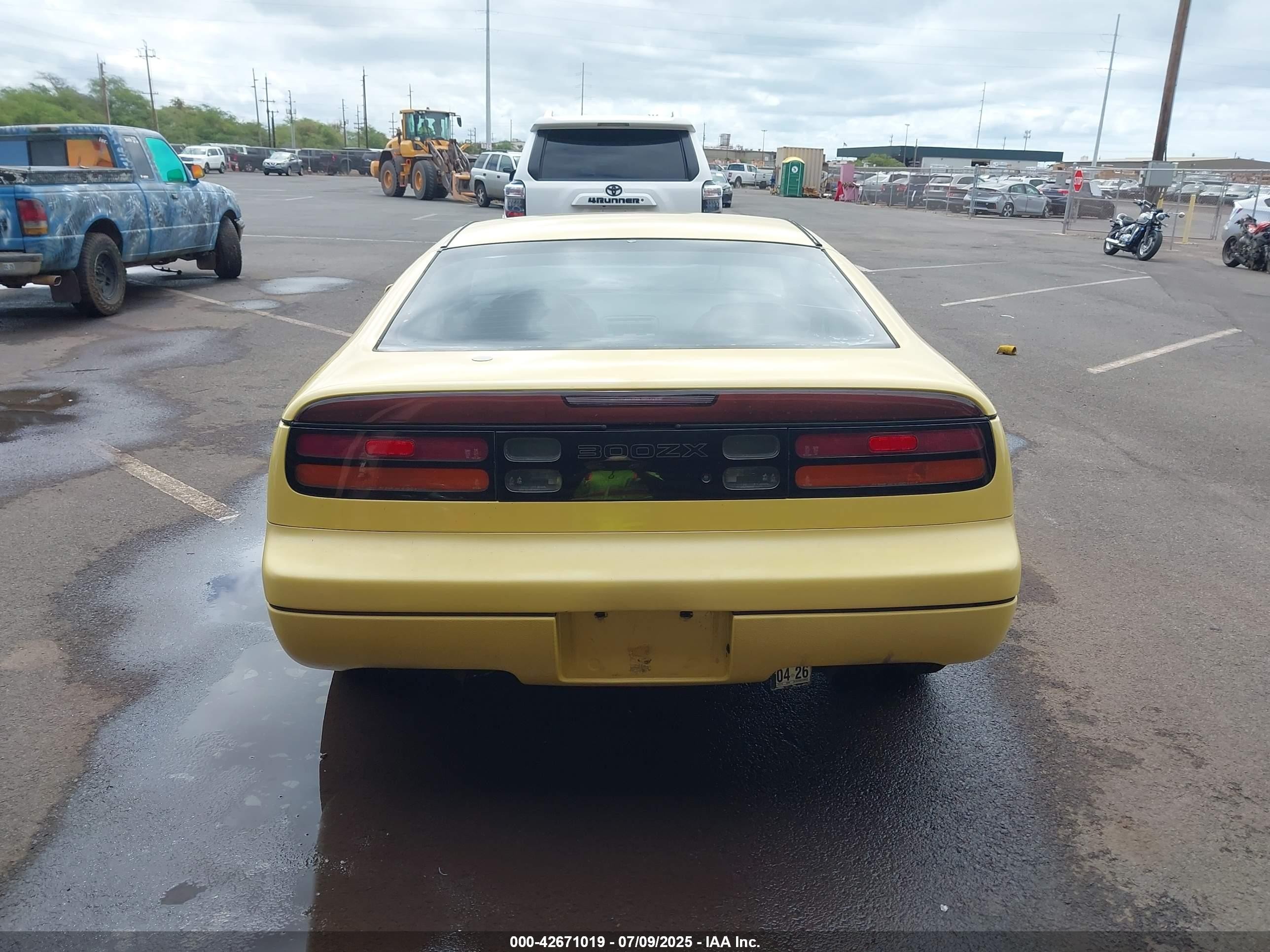 1990 Nissan 300zx   Желтый vin: JN1RZ24A4LX008838