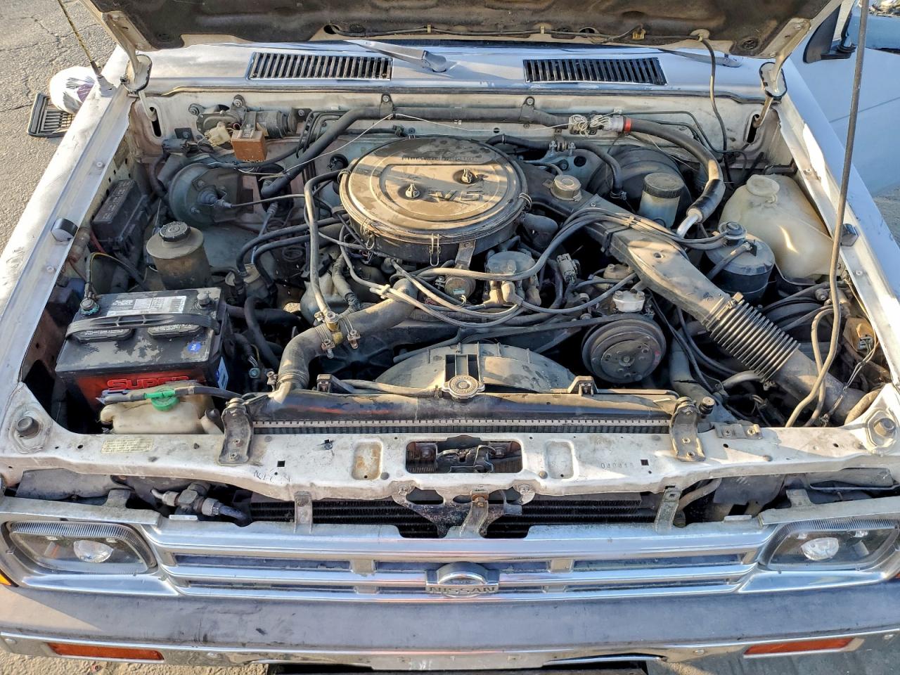 1987 Niss D21 Silver vin: JN6HD16S1HW004067