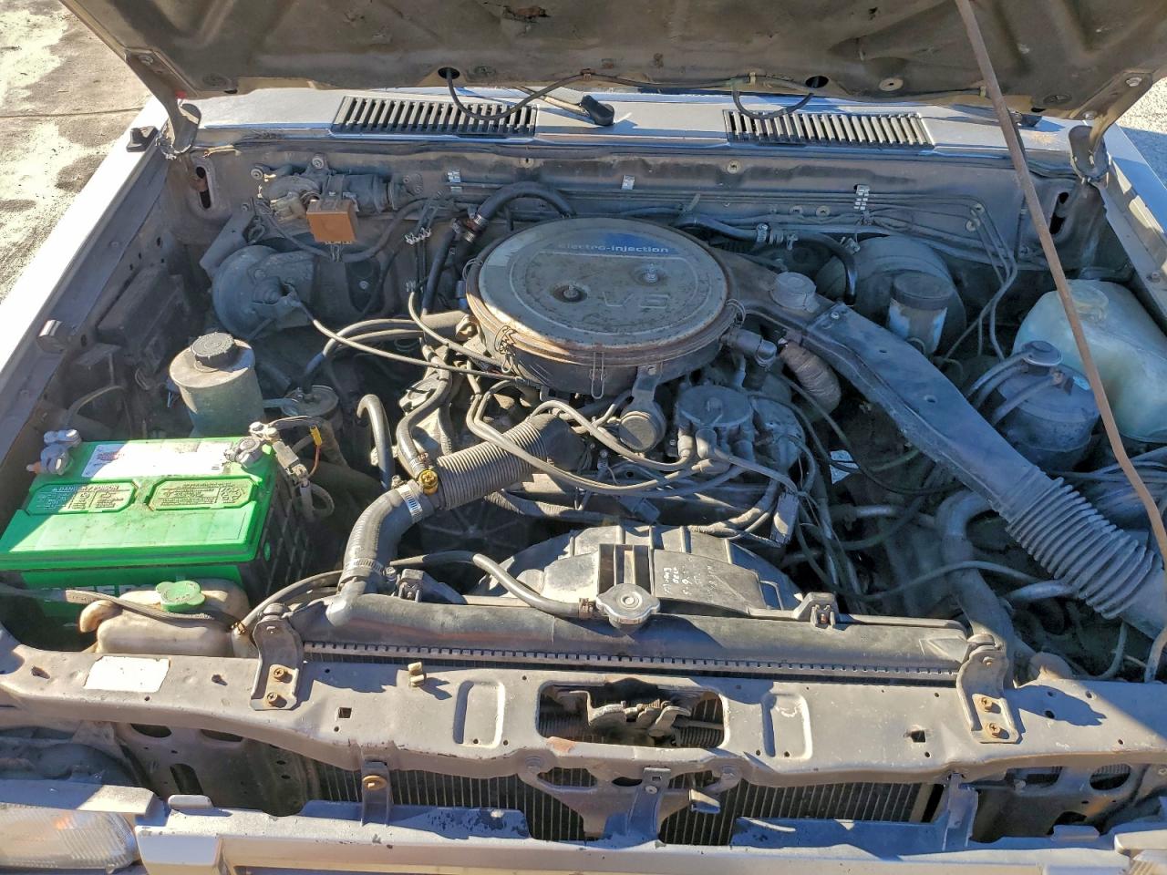 1986 Nissan D21 King Cab Gray vin: JN6HD16S5GW006080