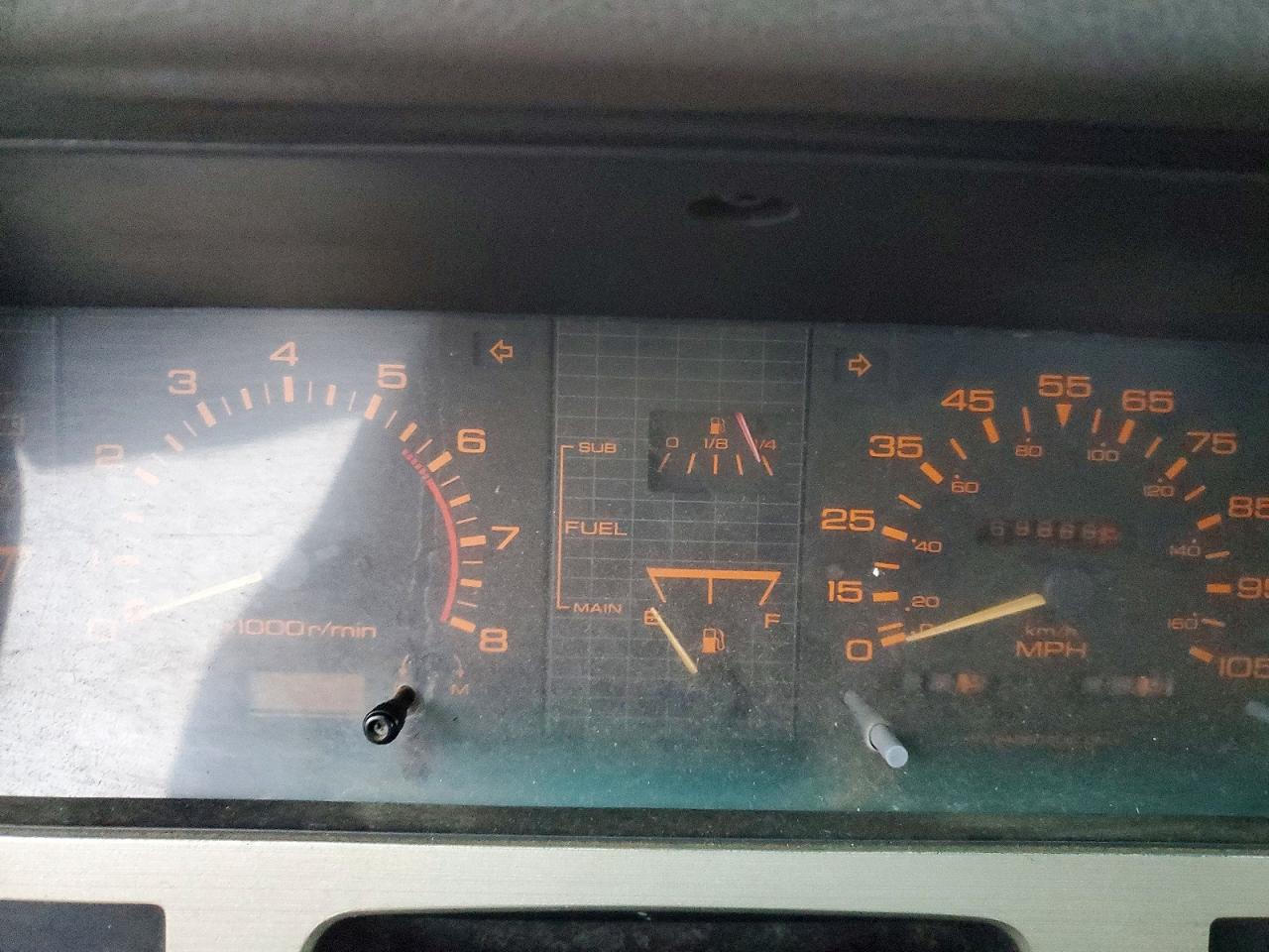 1986 Nissan D21 King Cab Red vin: JN6HD16Y6GW002771