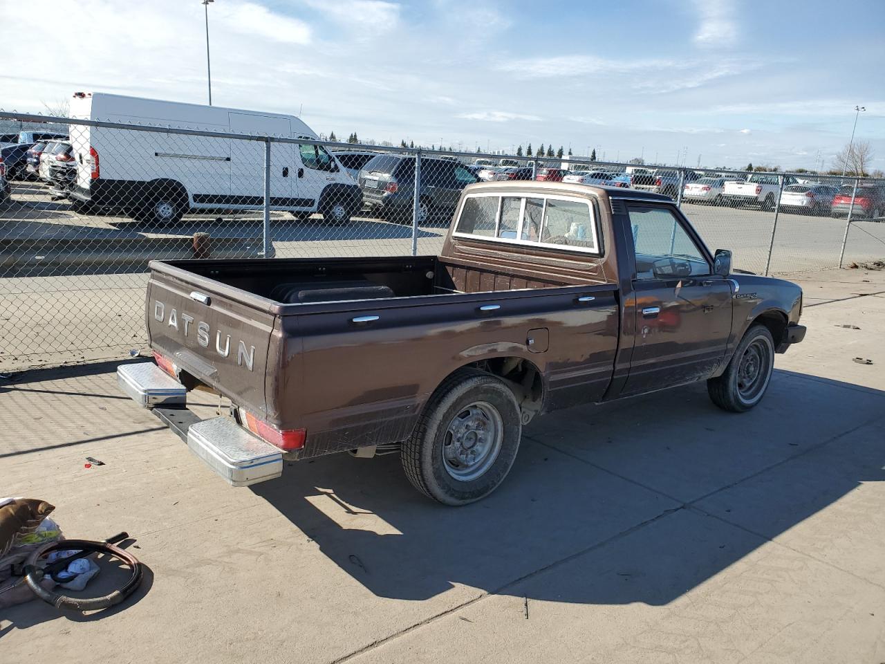1982 Datsun 720 Standard Bed Brown vin: JN6MD01S3CW124932