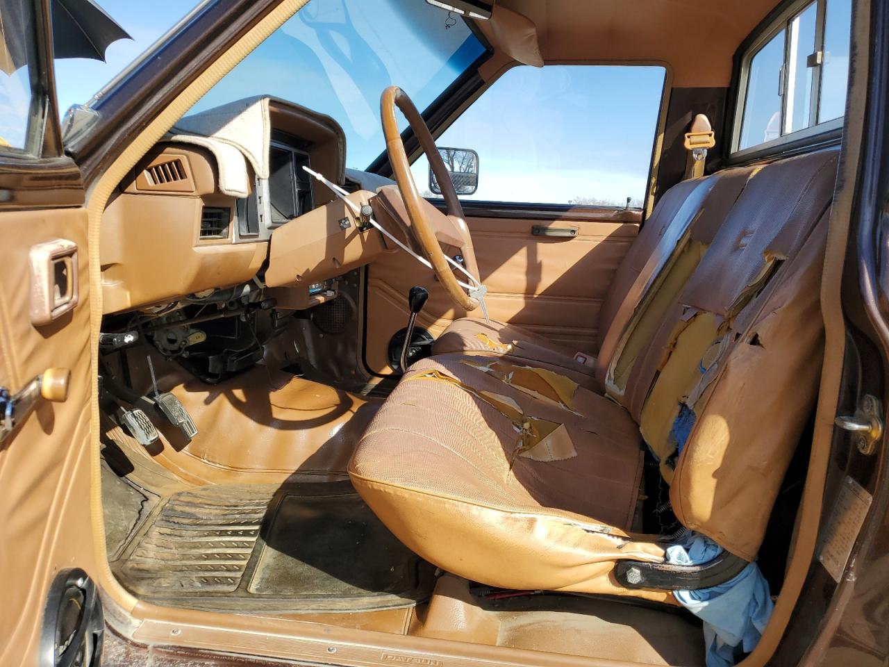 1982 Datsun 720 Standard Bed Brown vin: JN6MD01S3CW124932