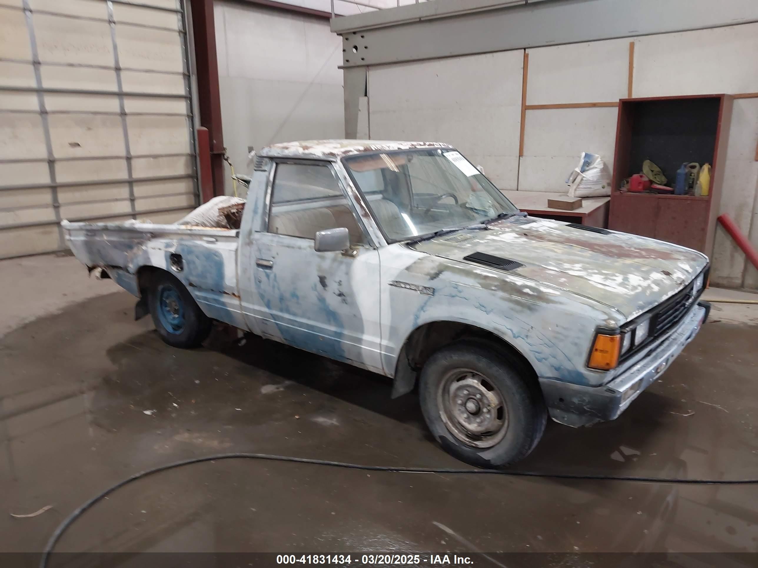 1982 Datsun 720 Standard Bed Blue vin: JN6MD01S7CW103064