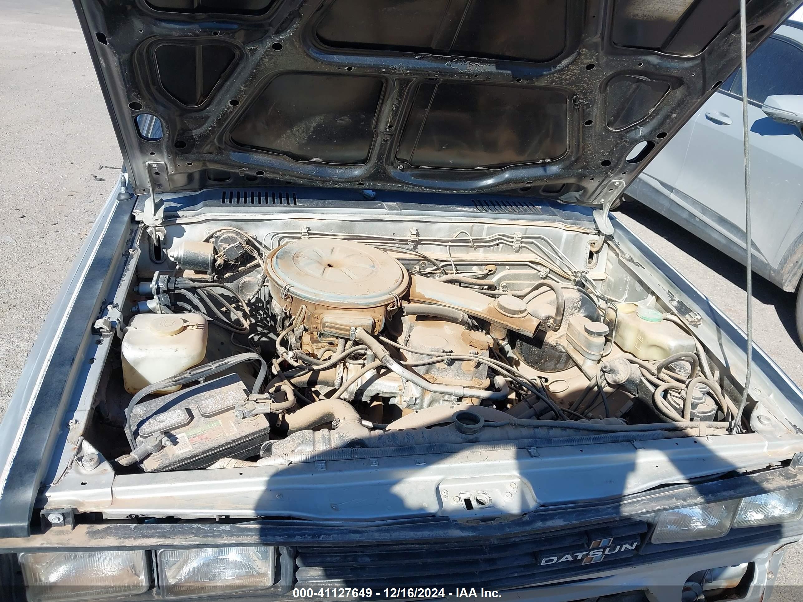 1982 Datsun 720 King Cab Серый vin: JN6MD06S6CW100827