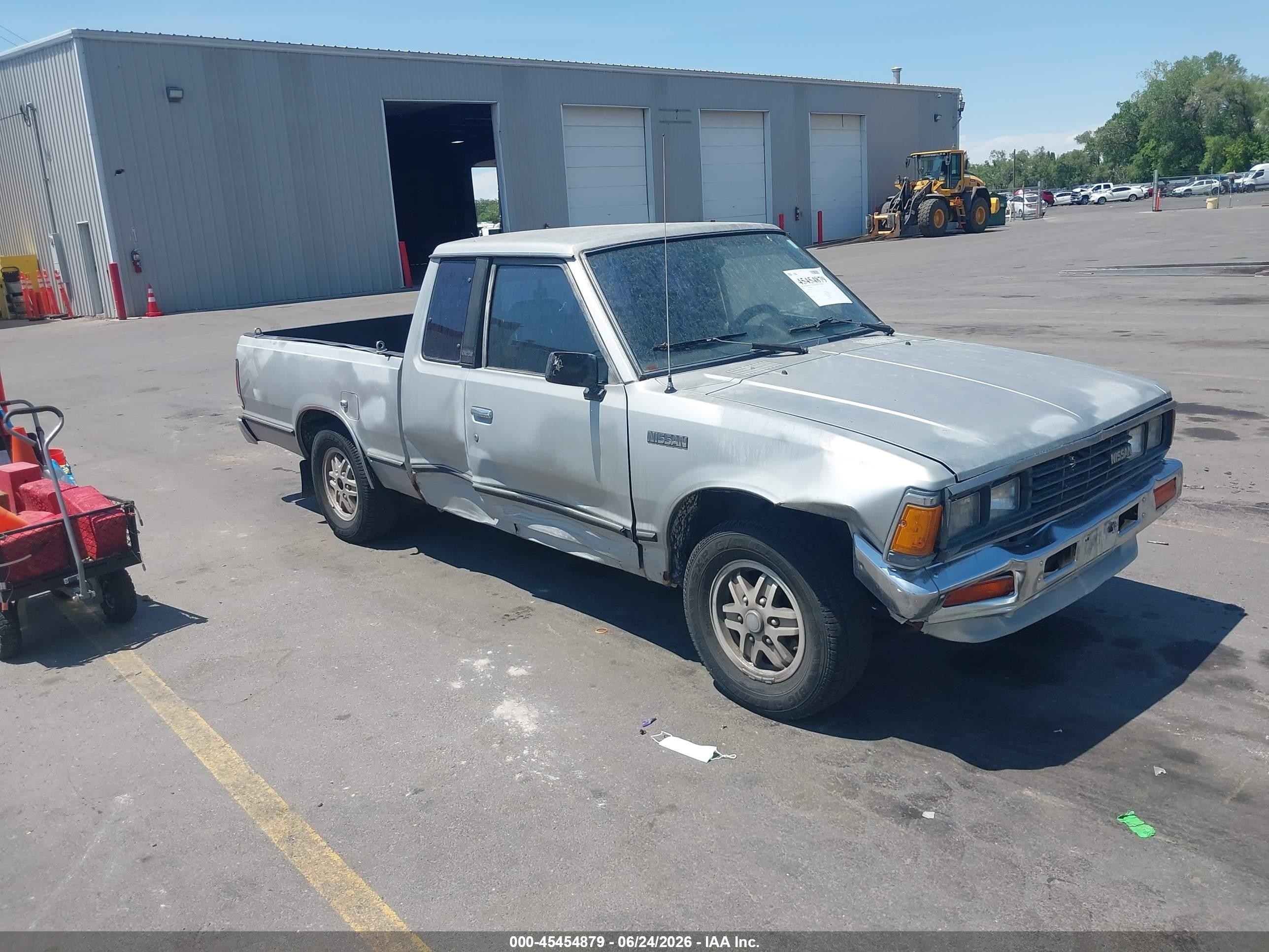 1985 Nissan 720 King Cab Blue vin: JN6ND06S4FW013551