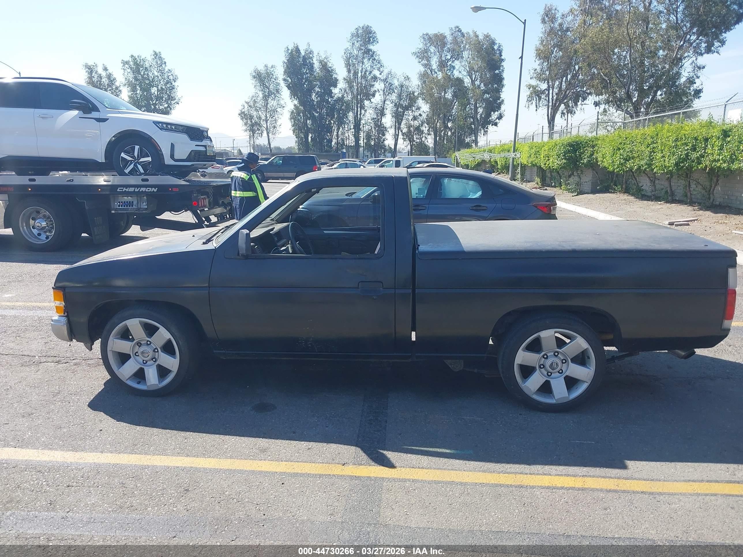 1987 Nissan D21 Short Bed Black vin: JN6ND11S4HW024873