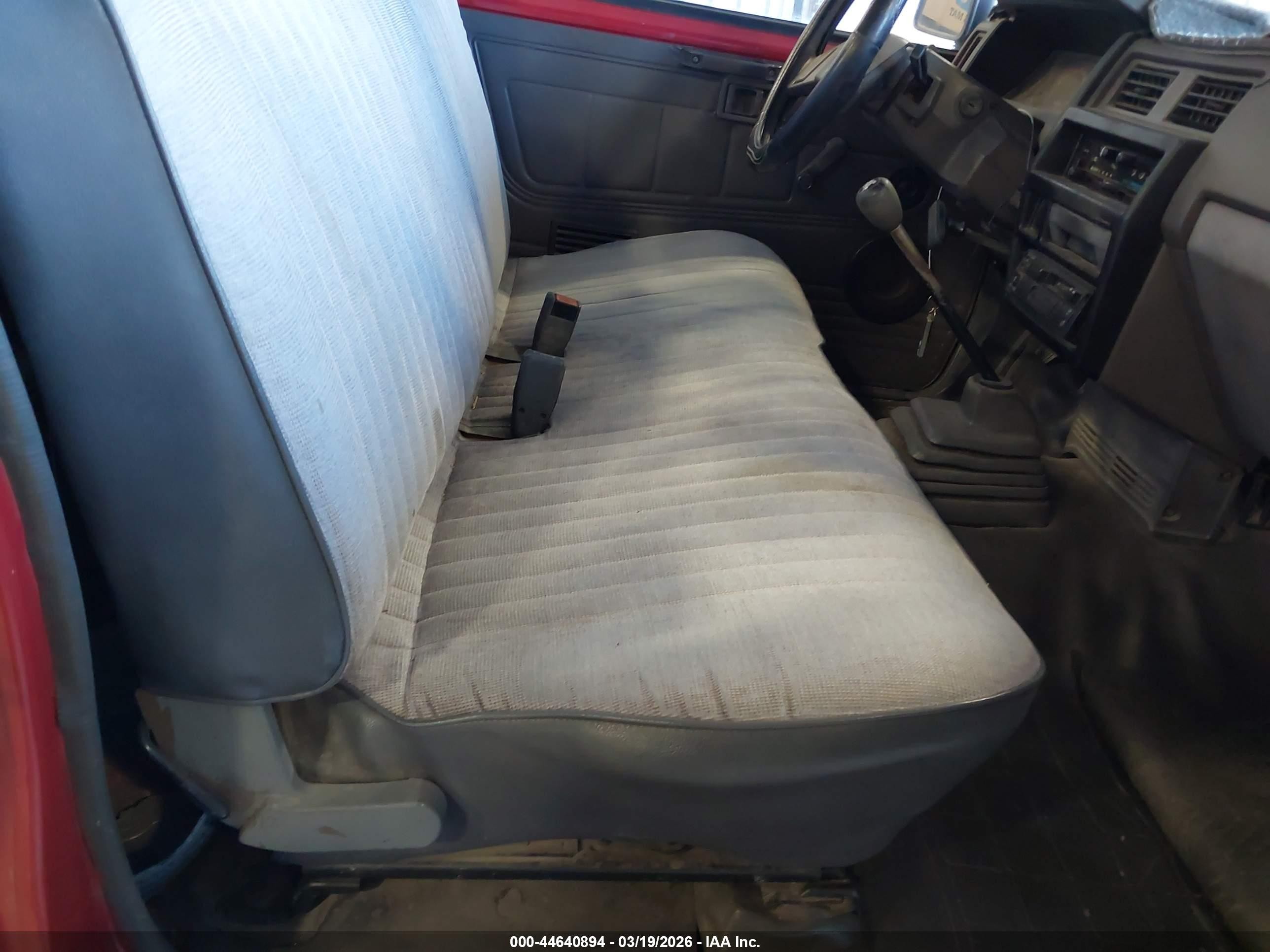 1987 Nissan D21 Short Bed Red vin: JN6ND11S5HW056022