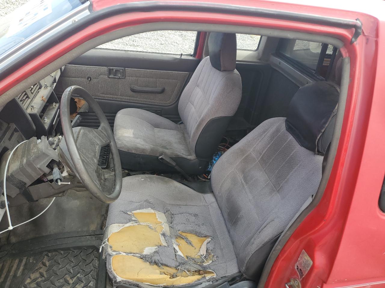 1987 Nissan D21 King Cab   Red vin: JN6ND16S1HW004458