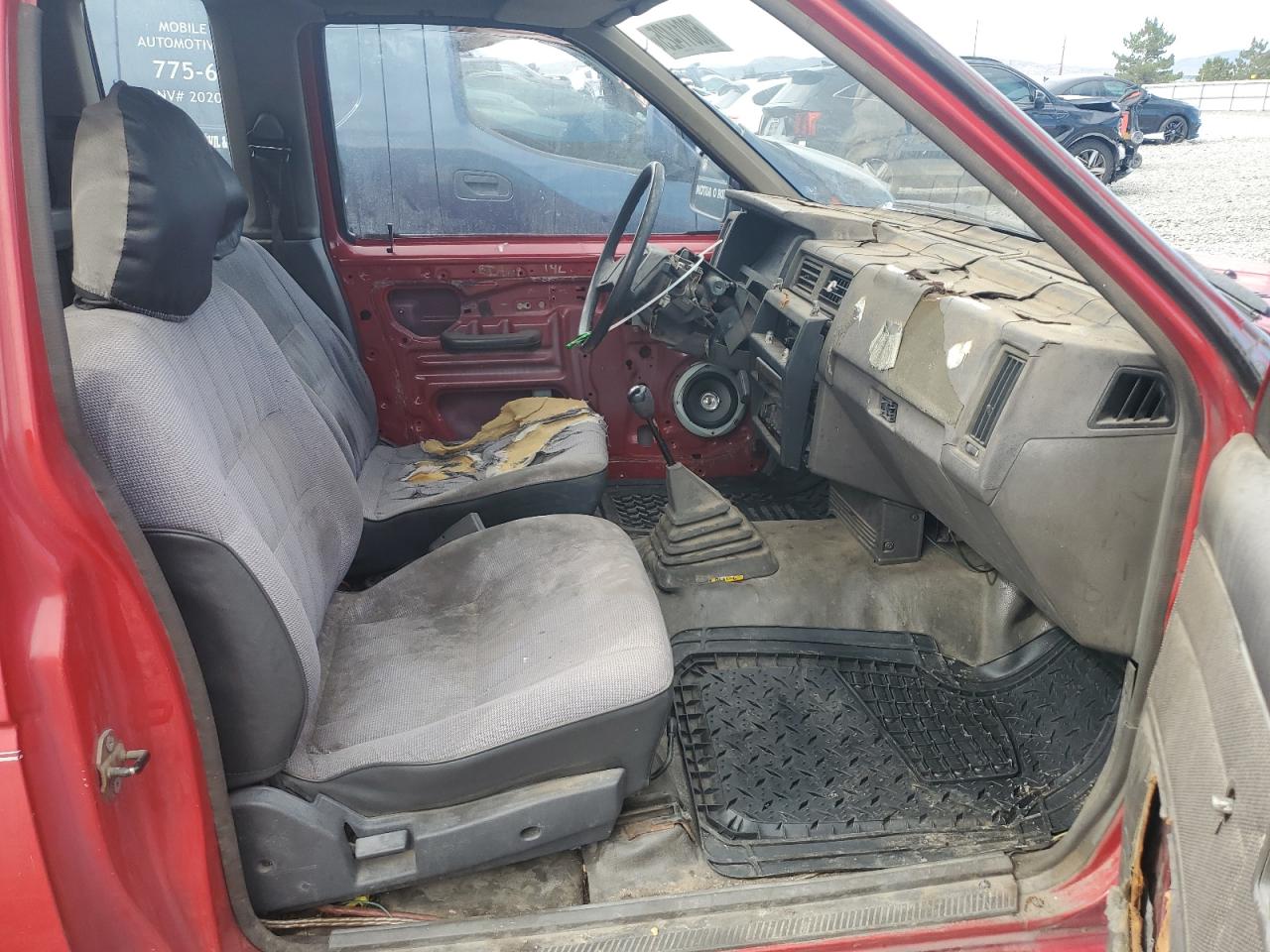 1987 Nissan D21 King Cab   Red vin: JN6ND16S1HW004458