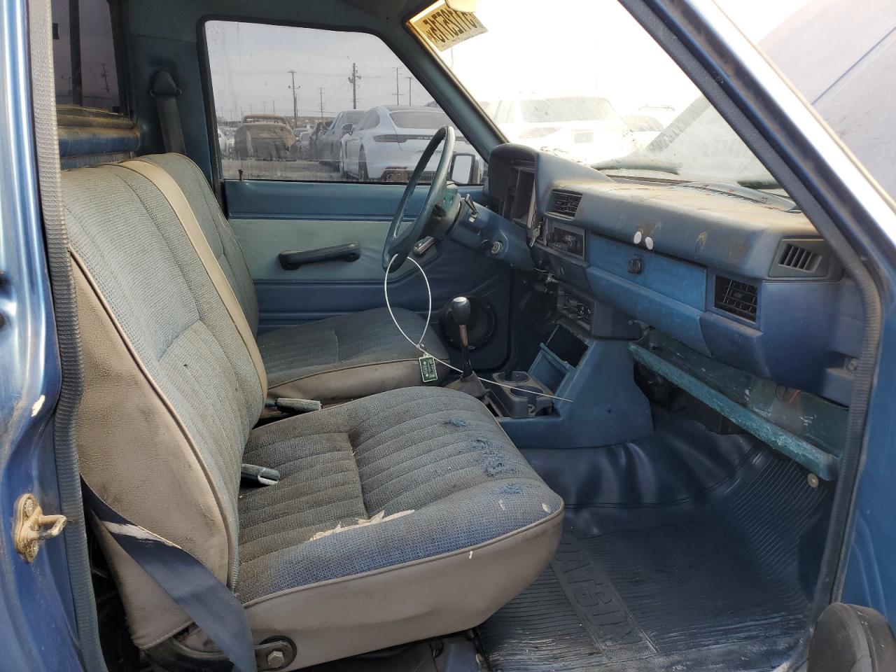 1982 Datsun 720 Standard Bed Blue vin: JN6SD01SXCW102918