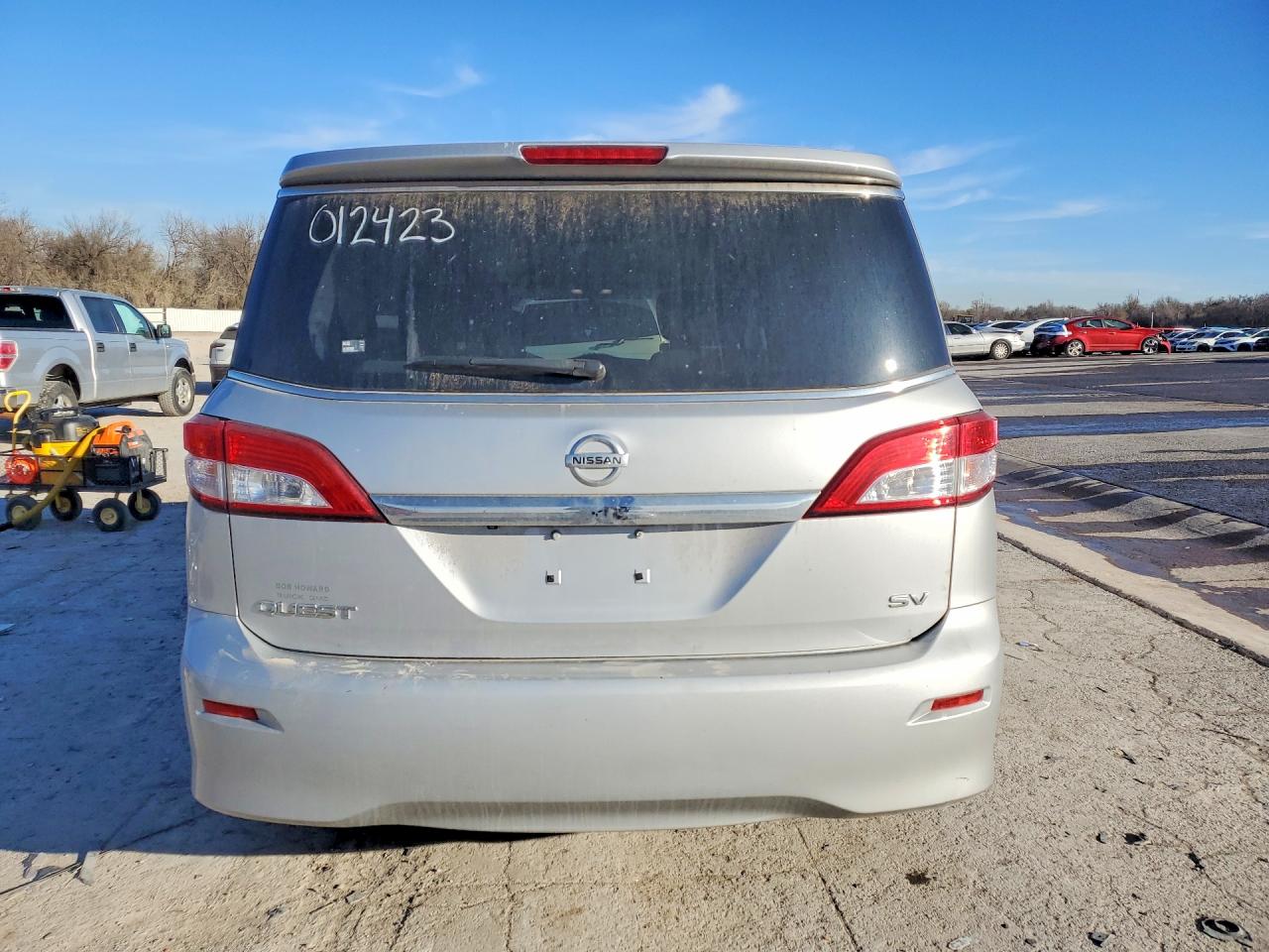 2011 Nissan Quest S Silver vin: JN8AE2KP0B9012423