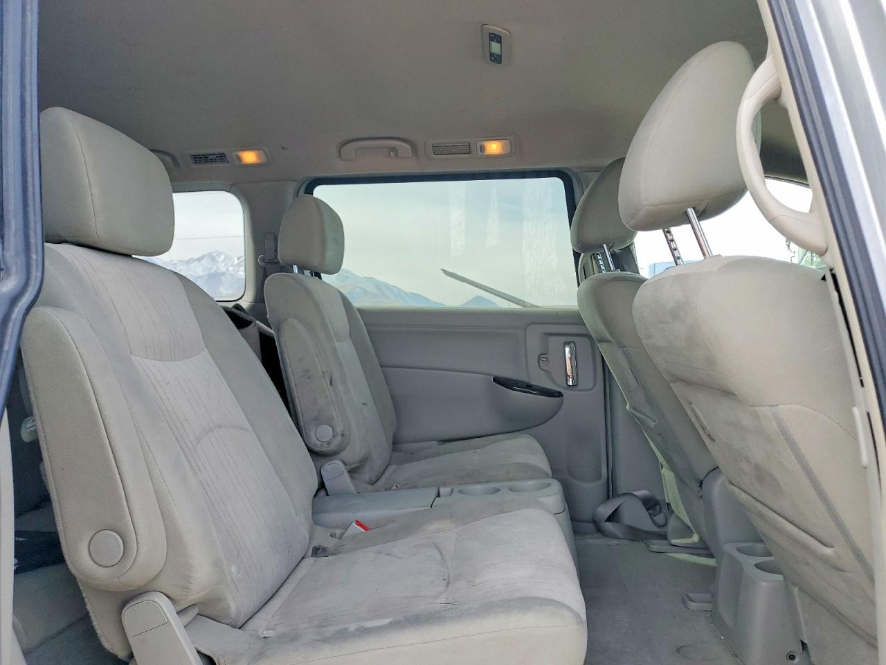 2013 Nissan Quest 3.5 S Silver vin: JN8AE2KP0D9068235