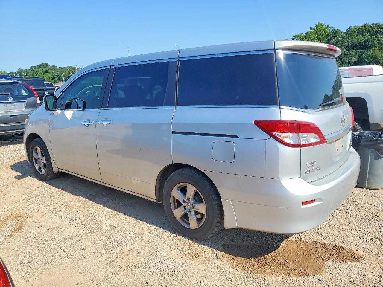 2014 Nissan Quest 3.5 Sv Серебряный vin: JN8AE2KP0E9108394
