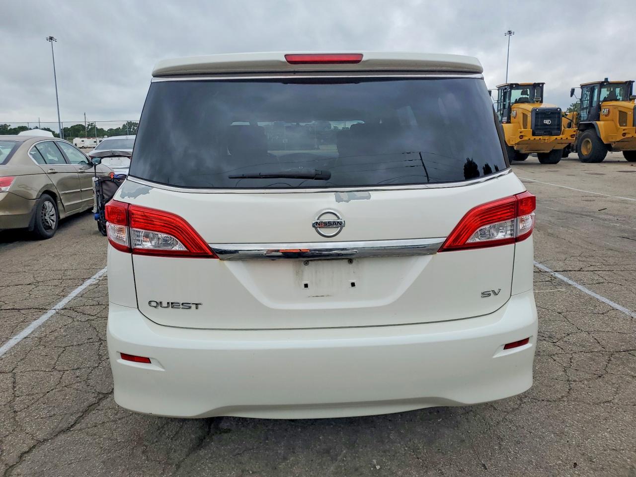 2015 Nissan Quest 3.5 Sv White vin: JN8AE2KP0F9122748