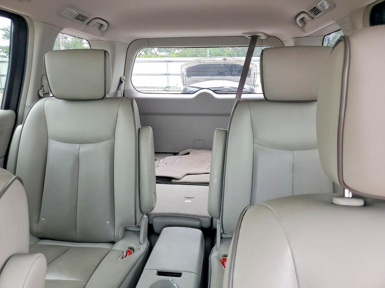 2015 Nissan Quest 3.5 Sv White vin: JN8AE2KP0F9122748
