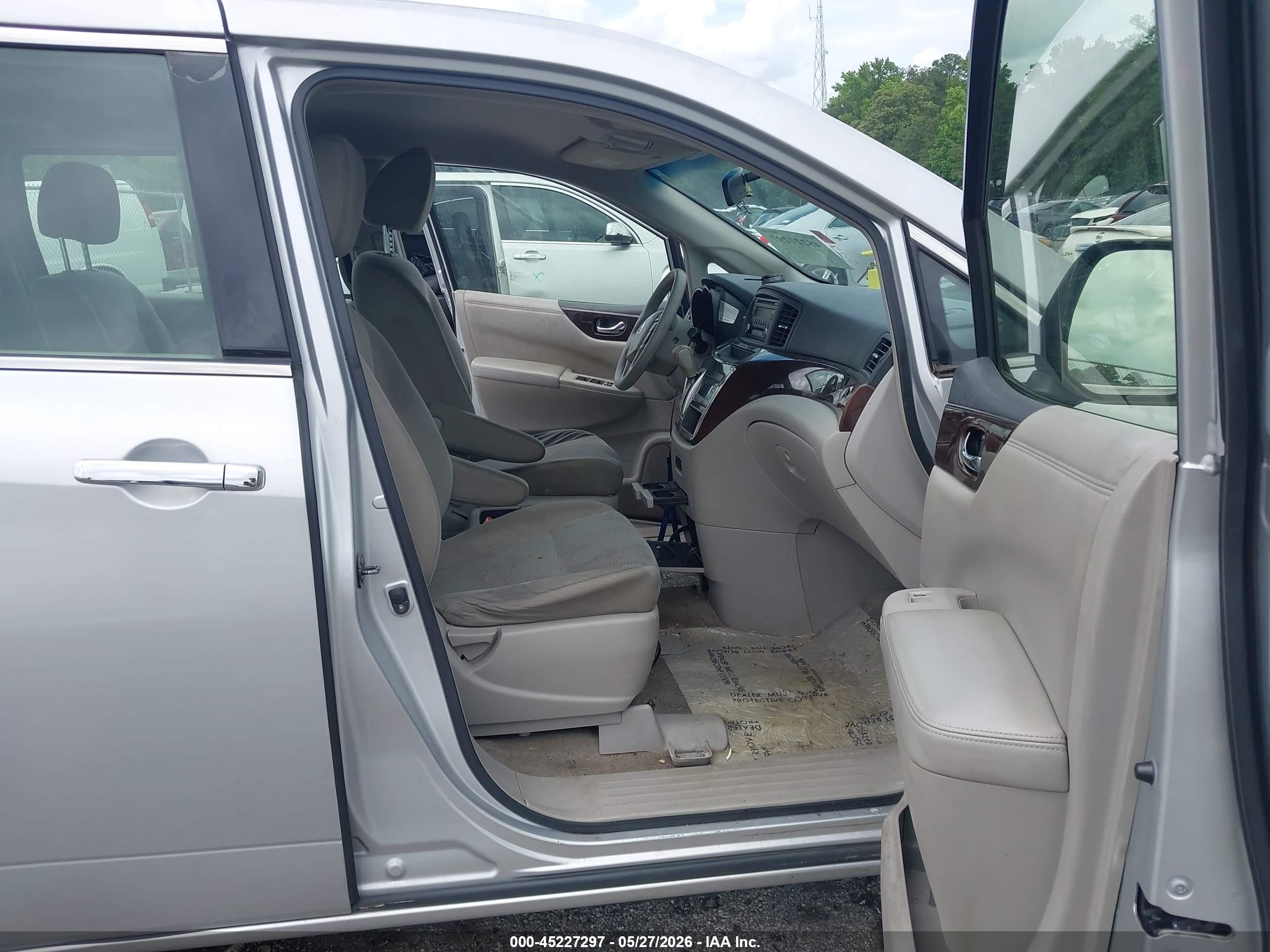 2015 Nissan Quest S Silver vin: JN8AE2KP0F9124936