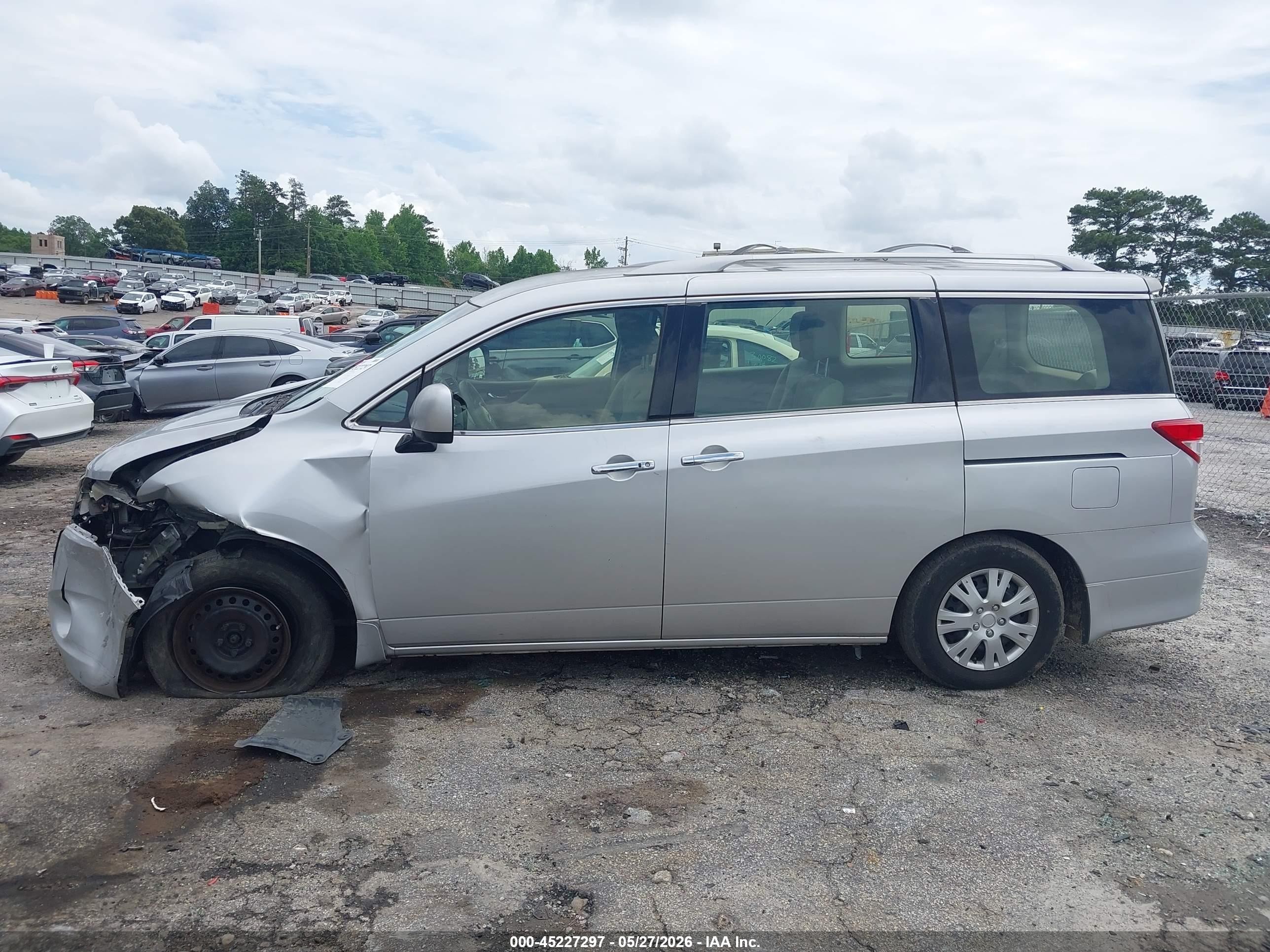 2015 Nissan Quest S Silver vin: JN8AE2KP0F9124936