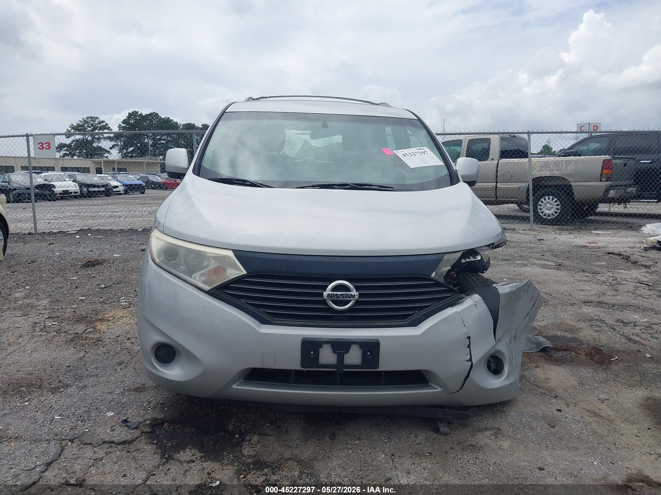 2015 Nissan Quest S Silver vin: JN8AE2KP0F9124936