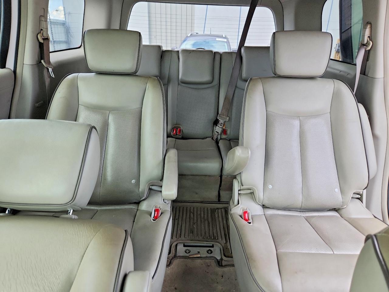 2015 Nissan Quest 3.5 Sv White vin: JN8AE2KP0F9126685