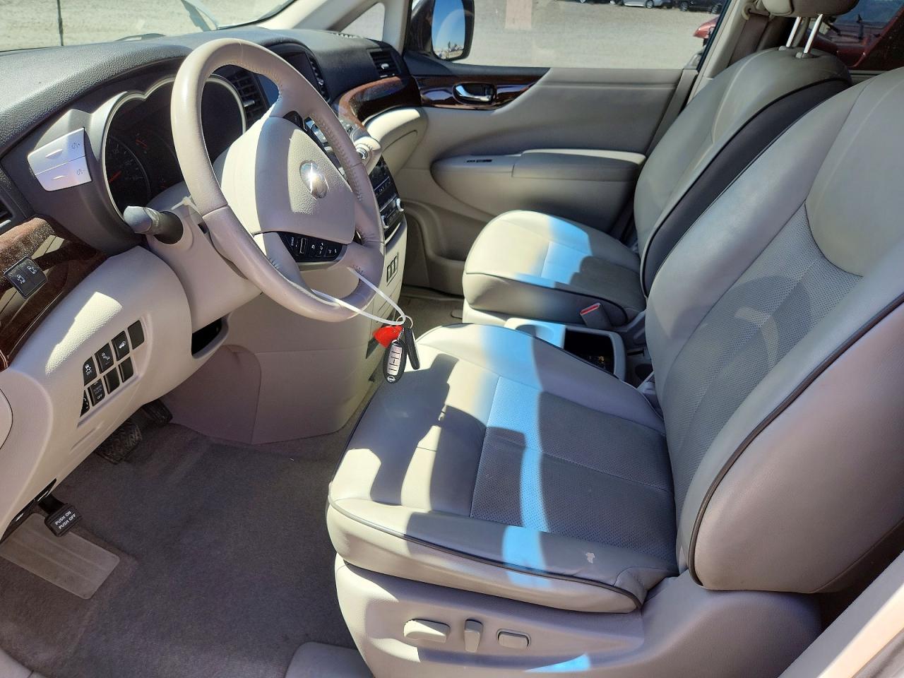 2015 Nissan Quest 3.5 Platinum White vin: JN8AE2KP0F9128226