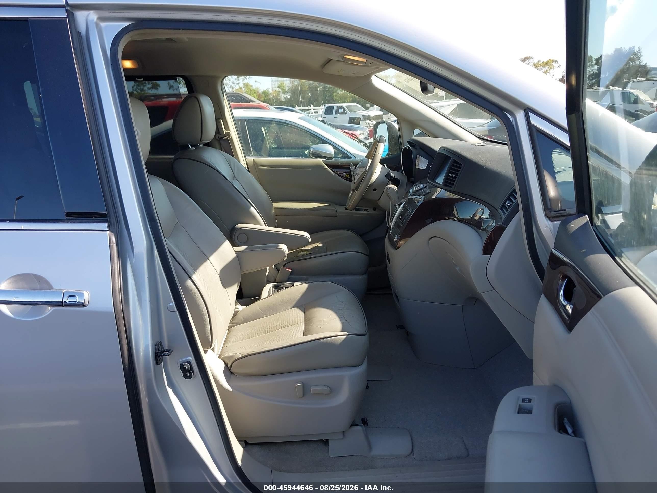 2012 Nissan Quest Le Silver vin: JN8AE2KP1C9045870