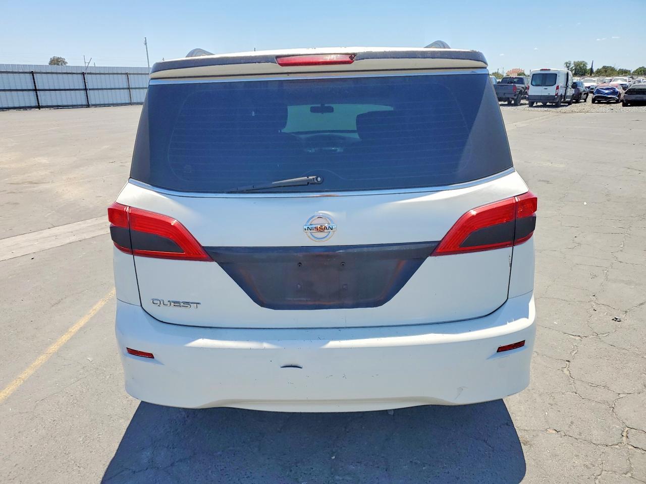 2013 Nissan Quest 3.5 S White vin: JN8AE2KP1D9071208