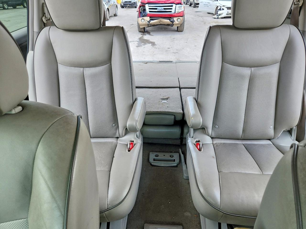 2014 Nissan Quest 3.5 Sv Black vin: JN8AE2KP2E9102712