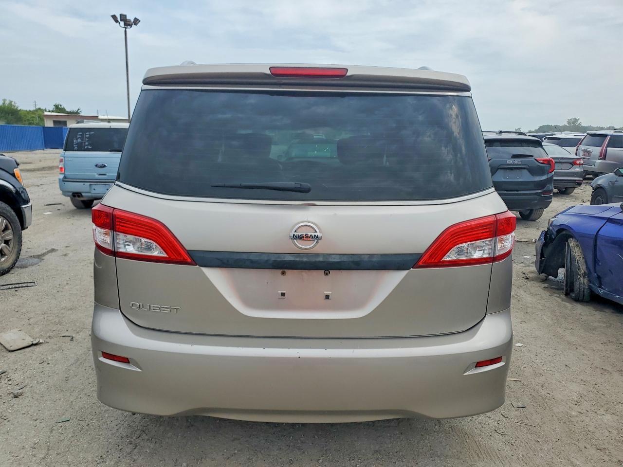 2013 Nissan Quest 3.5 S Tan vin: JN8AE2KP3D9066463