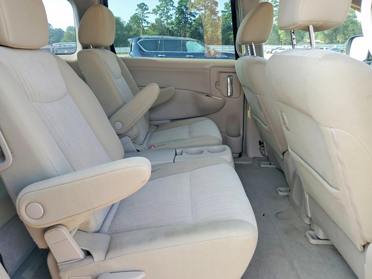 2015 Nissan Quest 3.5 Sv Tan vin: JN8AE2KP3F9120704