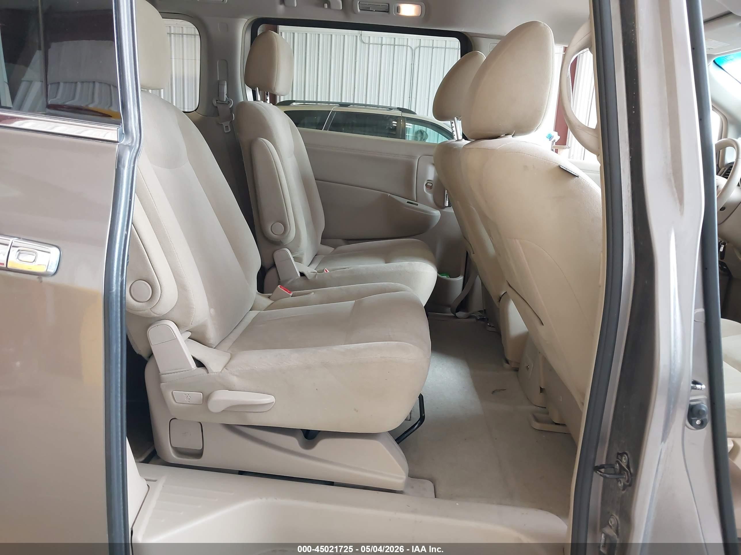 2014 Nissan Quest Sv Gray vin: JN8AE2KP4E9101657