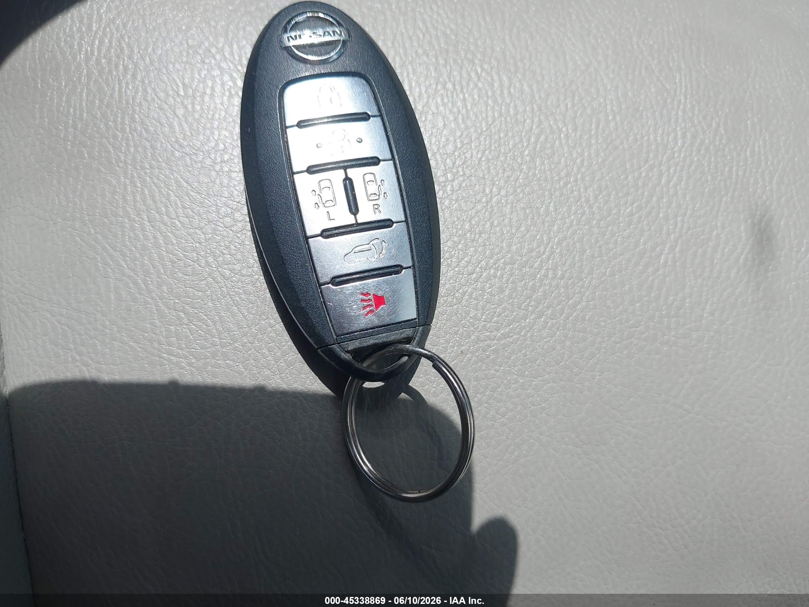 2015 Nissan Quest Sl Silver vin: JN8AE2KP4F9123451