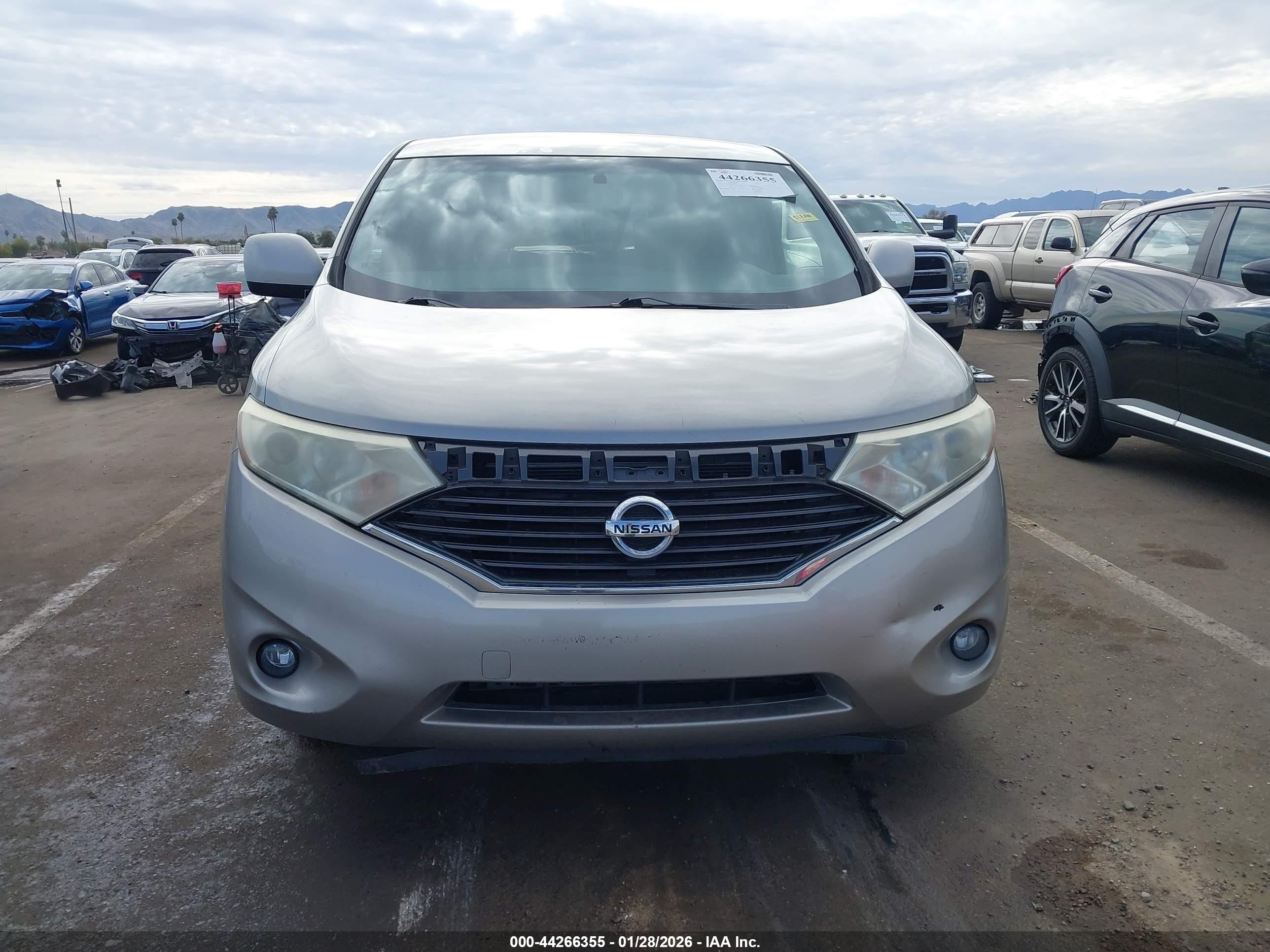 2013 Nissan Quest Sv Серый vin: JN8AE2KP5D9063810