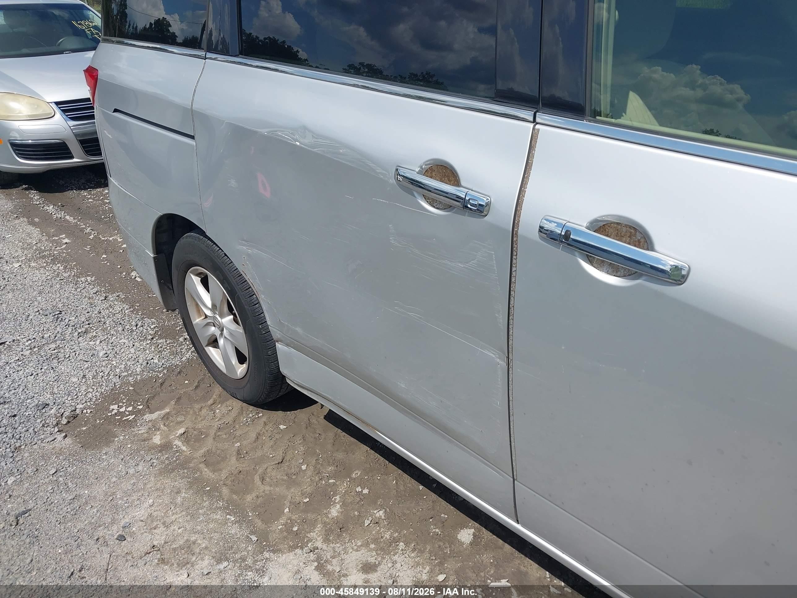 2014 Nissan Quest Sv Silver vin: JN8AE2KP5E9107564
