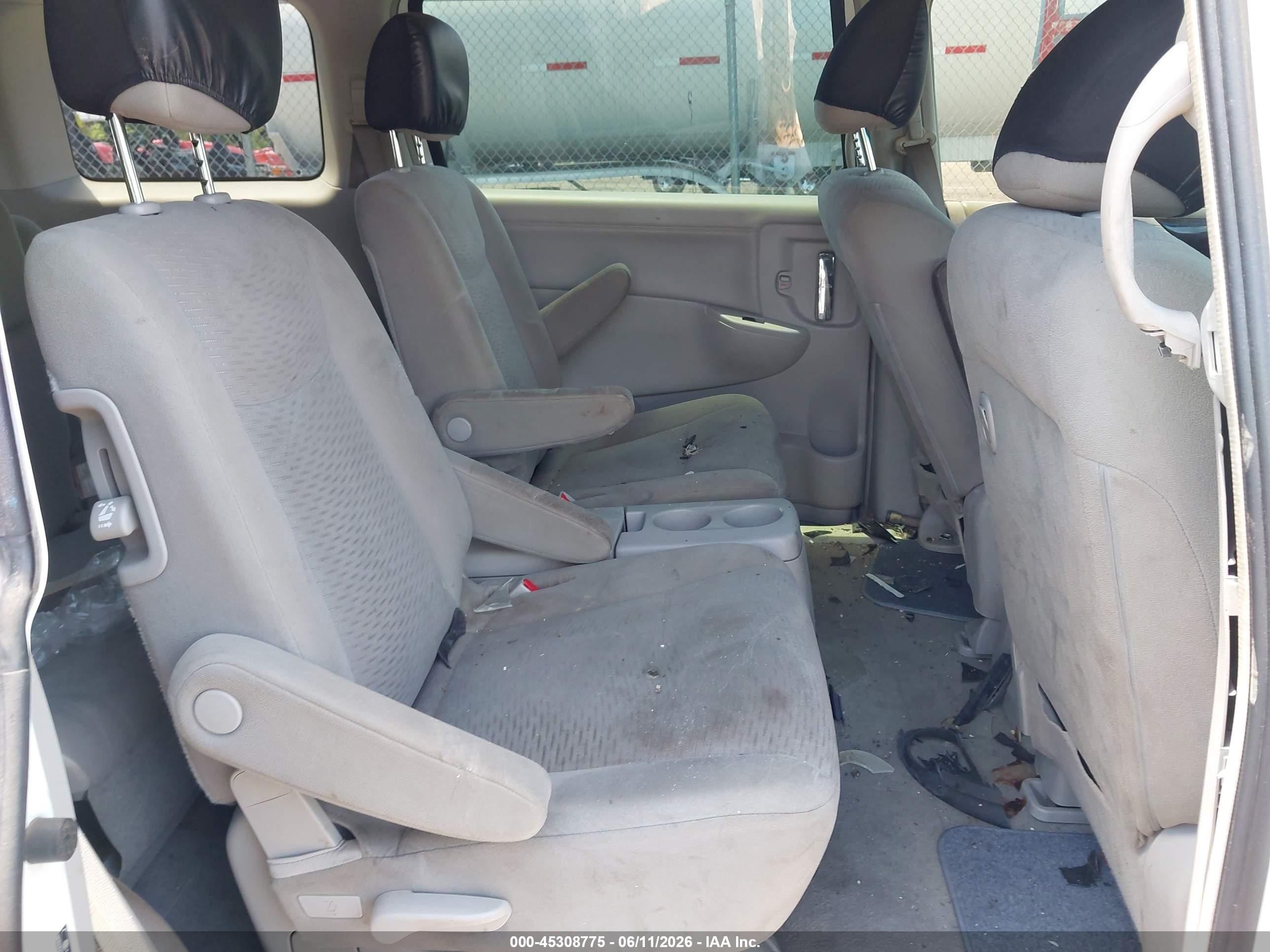 2015 Nissan Quest S White vin: JN8AE2KP5F9132868